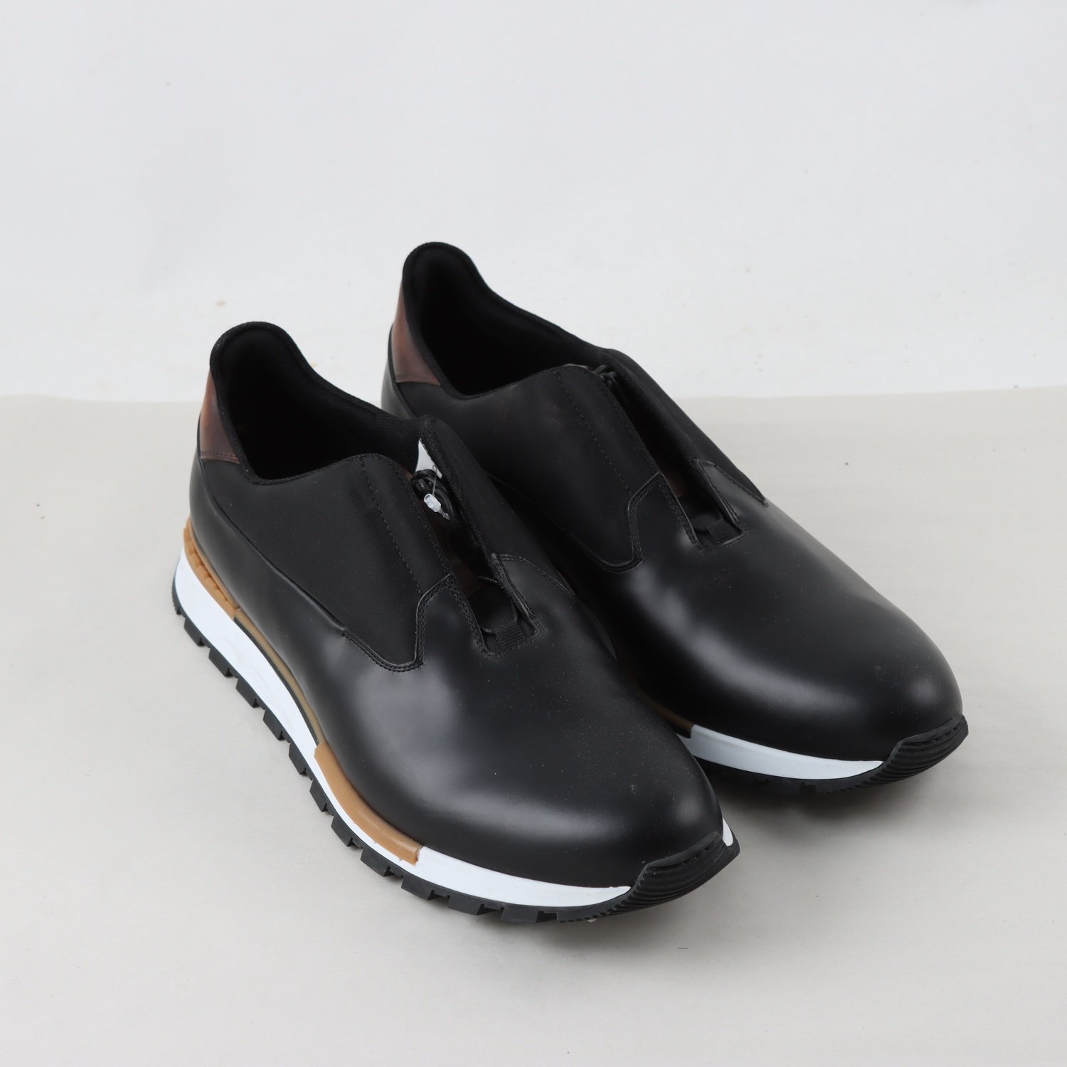 Sneakers. Berluti, svart, 12 (46)