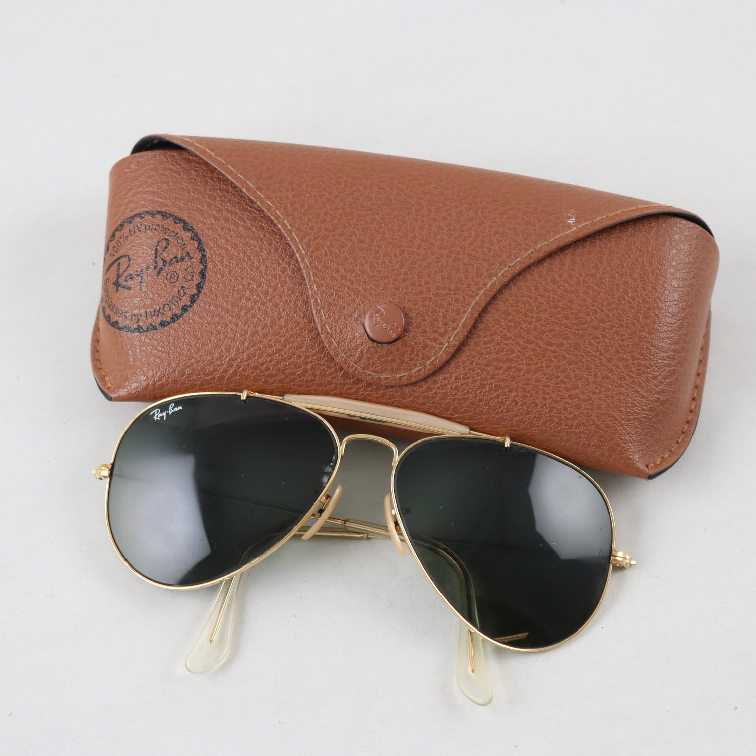 Solglasögon, Ray-Ban