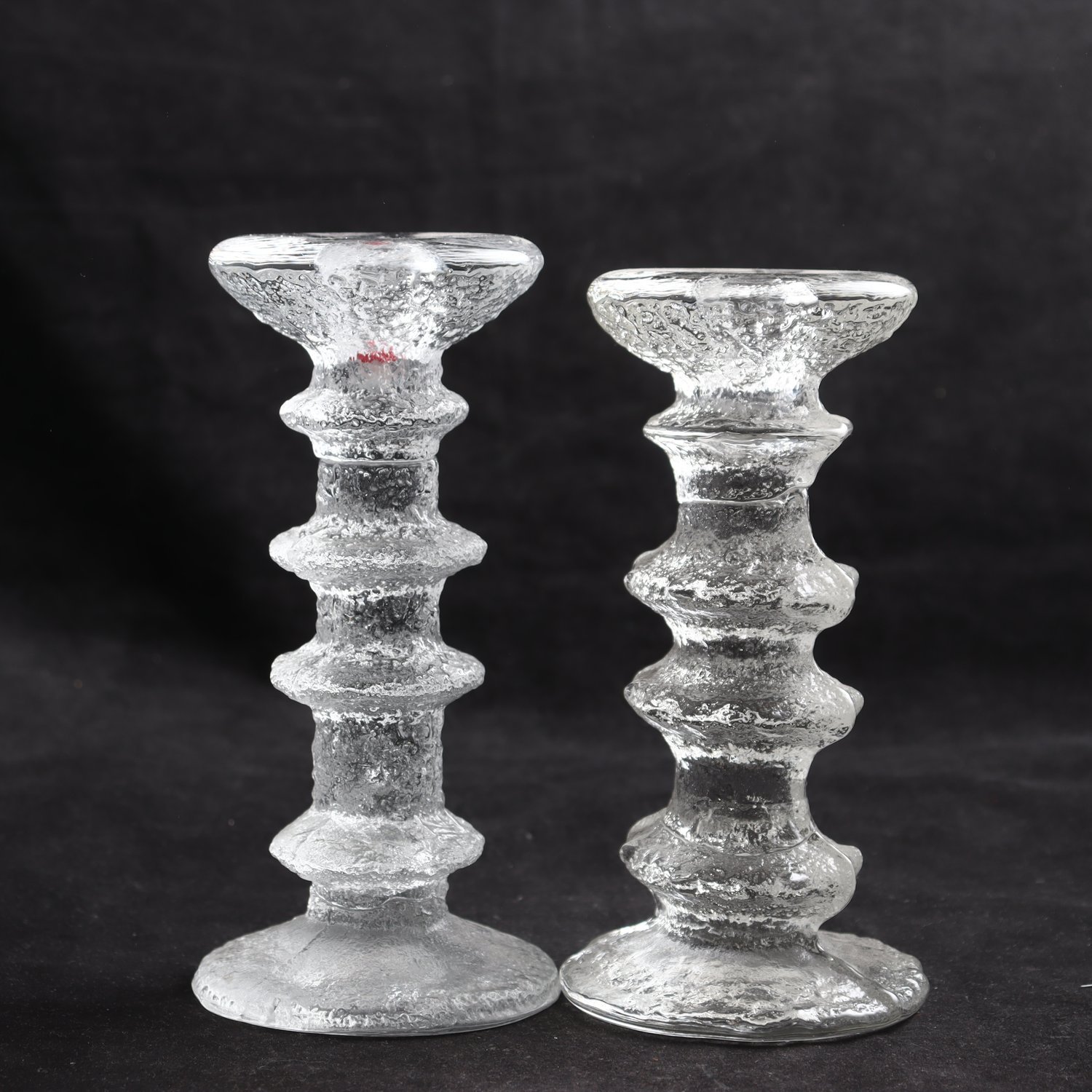 Paret ljusstakar, Festivo, Timo Sarpaneva, Iittala, signerade. Samfraktas ej.