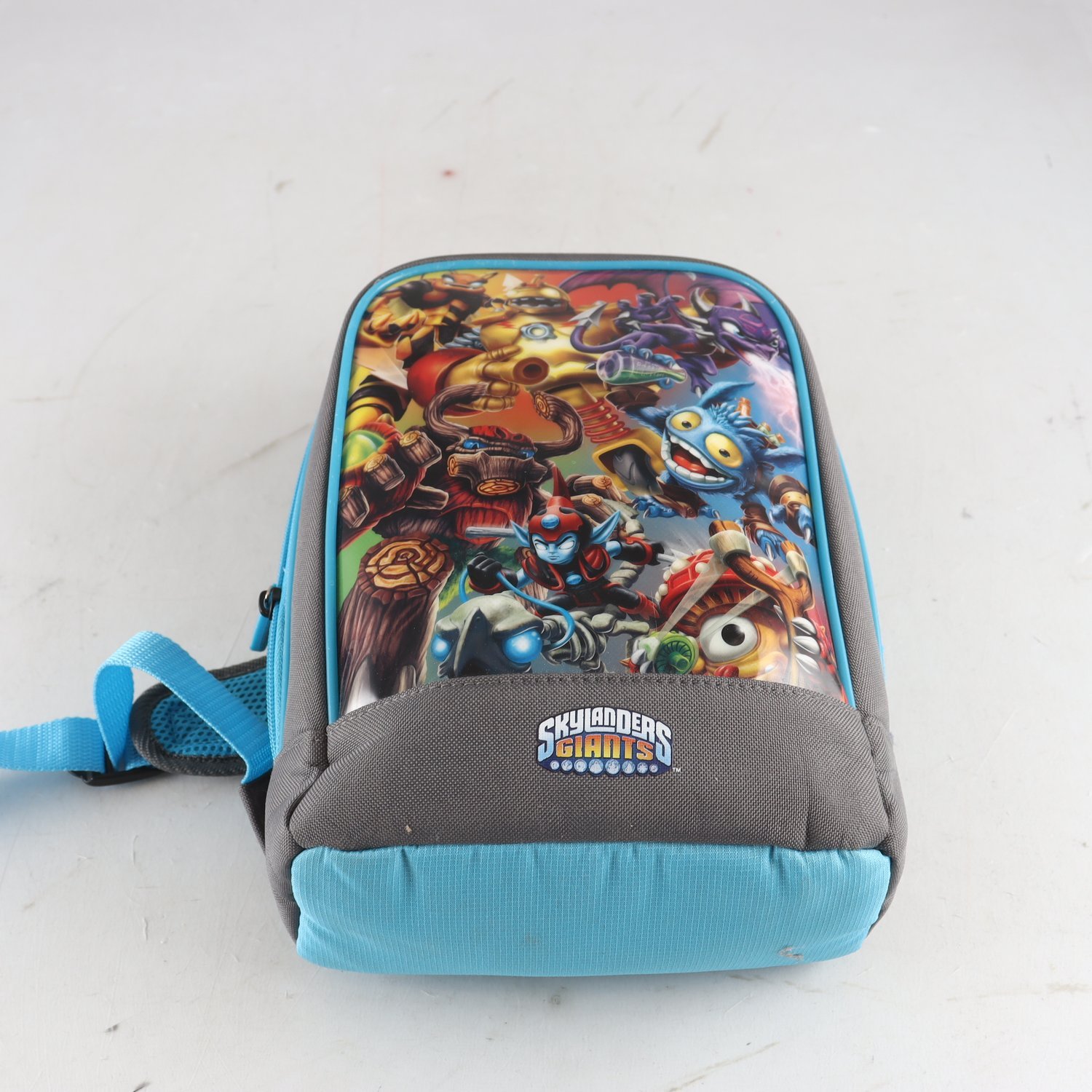 Figurer, Skylanders, med väska. Samfraktas ej.