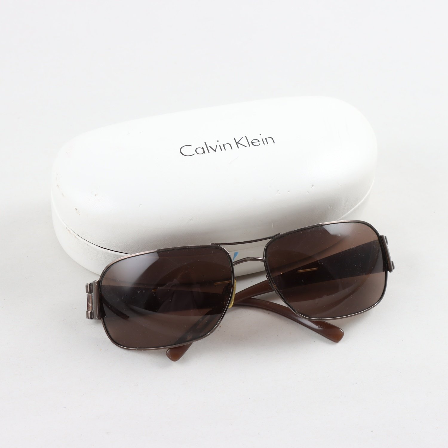 Solglasögon, Calvin Klein