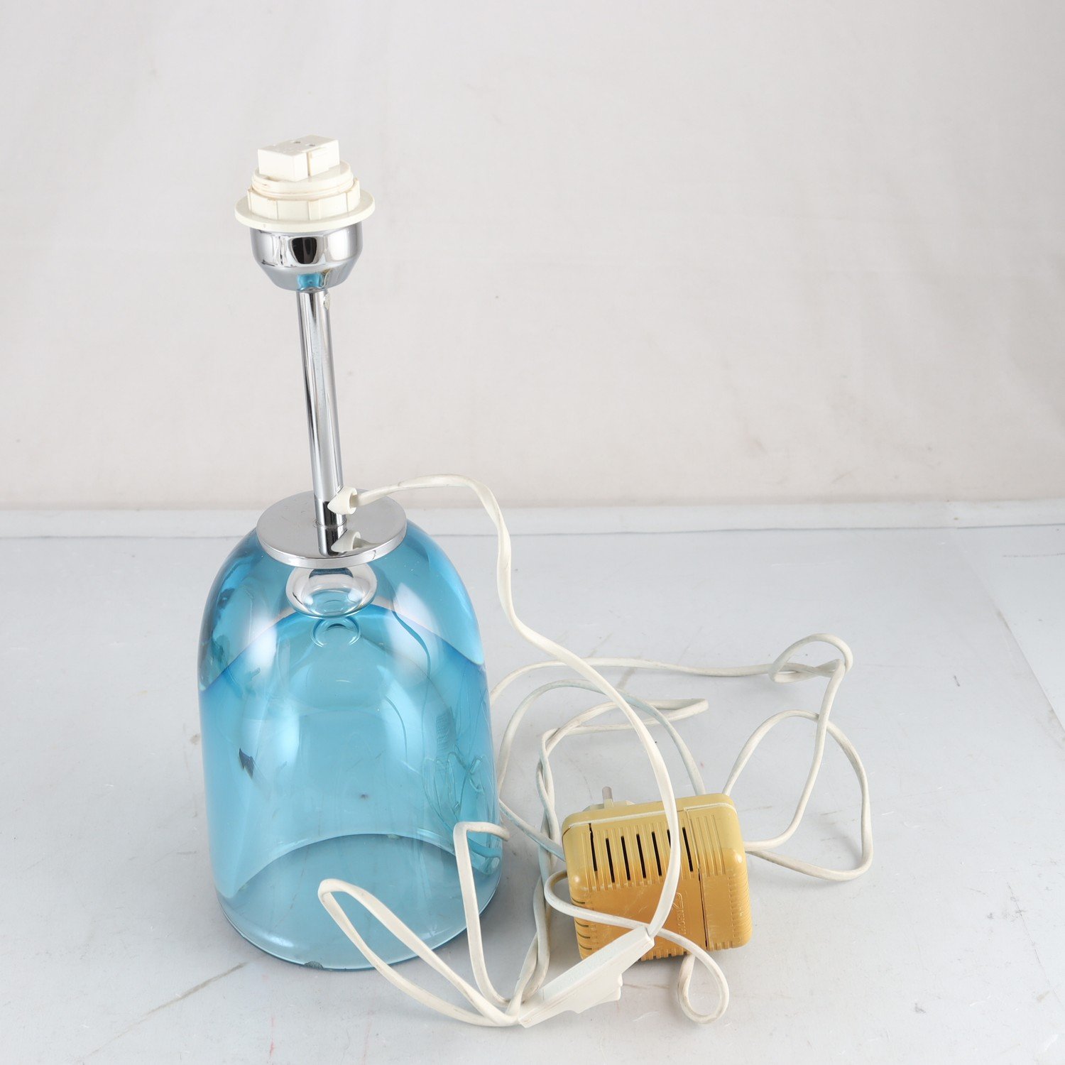 Lampfot, Studio Århus 1987. Repobjekt. Samfraktas ej.