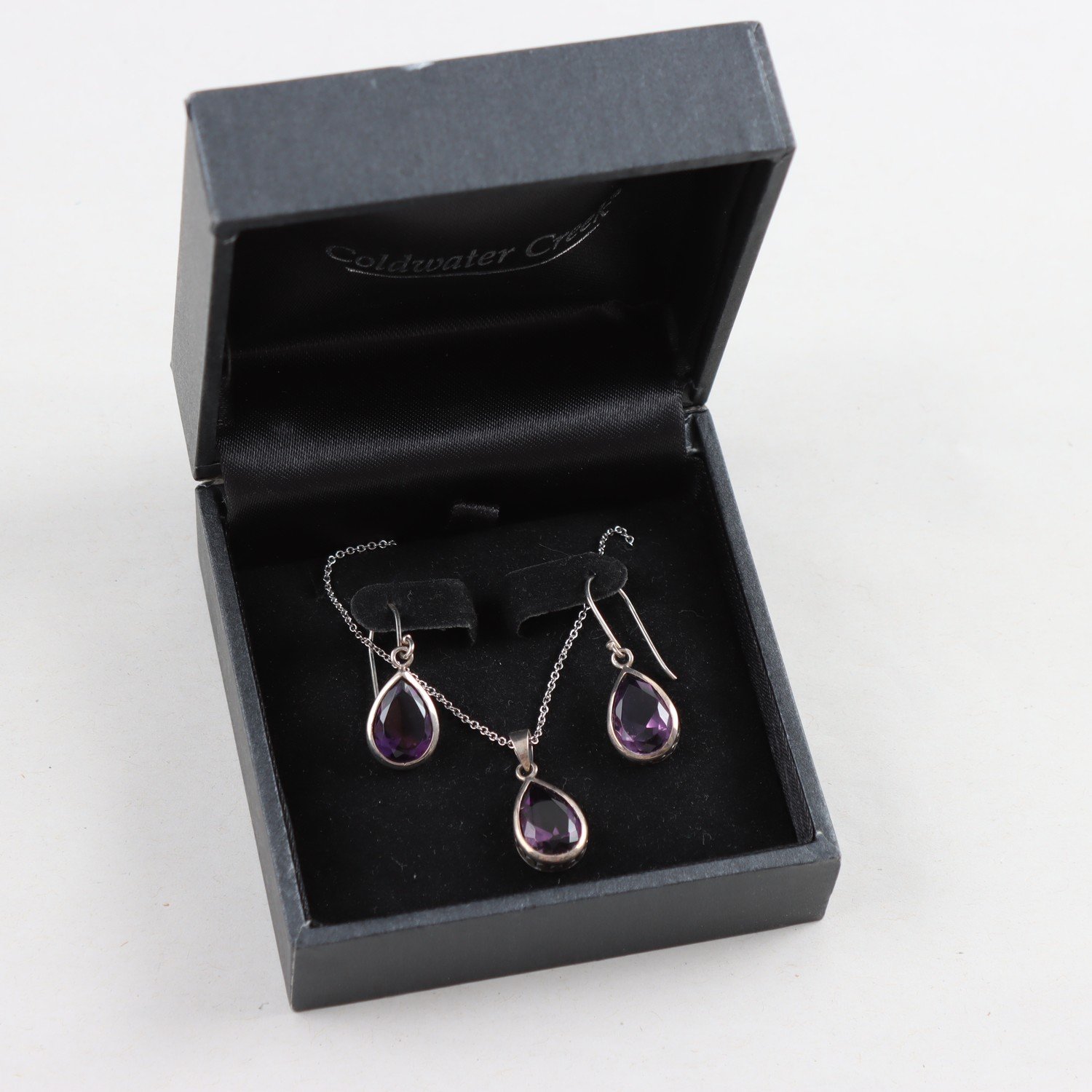 Silverset, Örhängen, Halsband, Sten, Brv: 7,3g