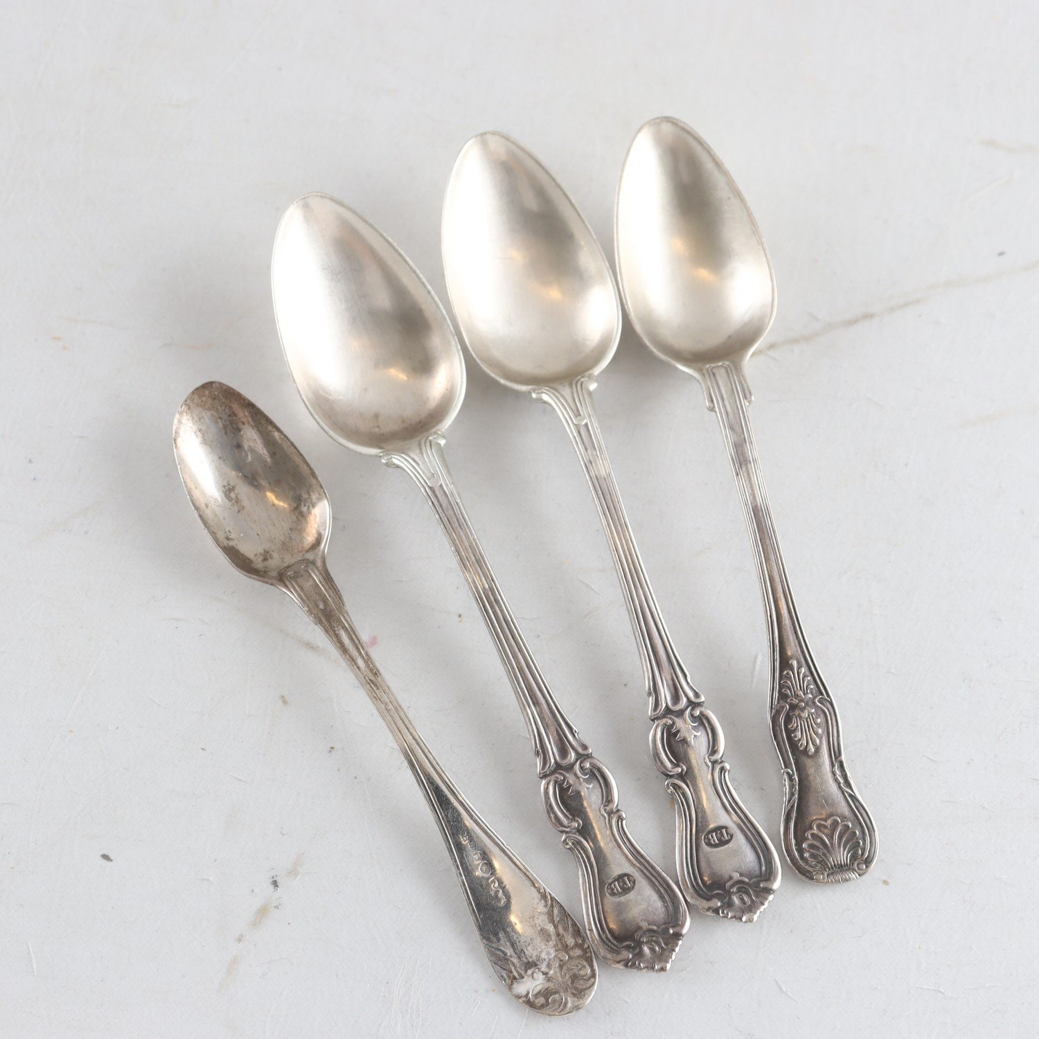 Parti udda silver, kaffe och teskedar, stämplade, 4 st