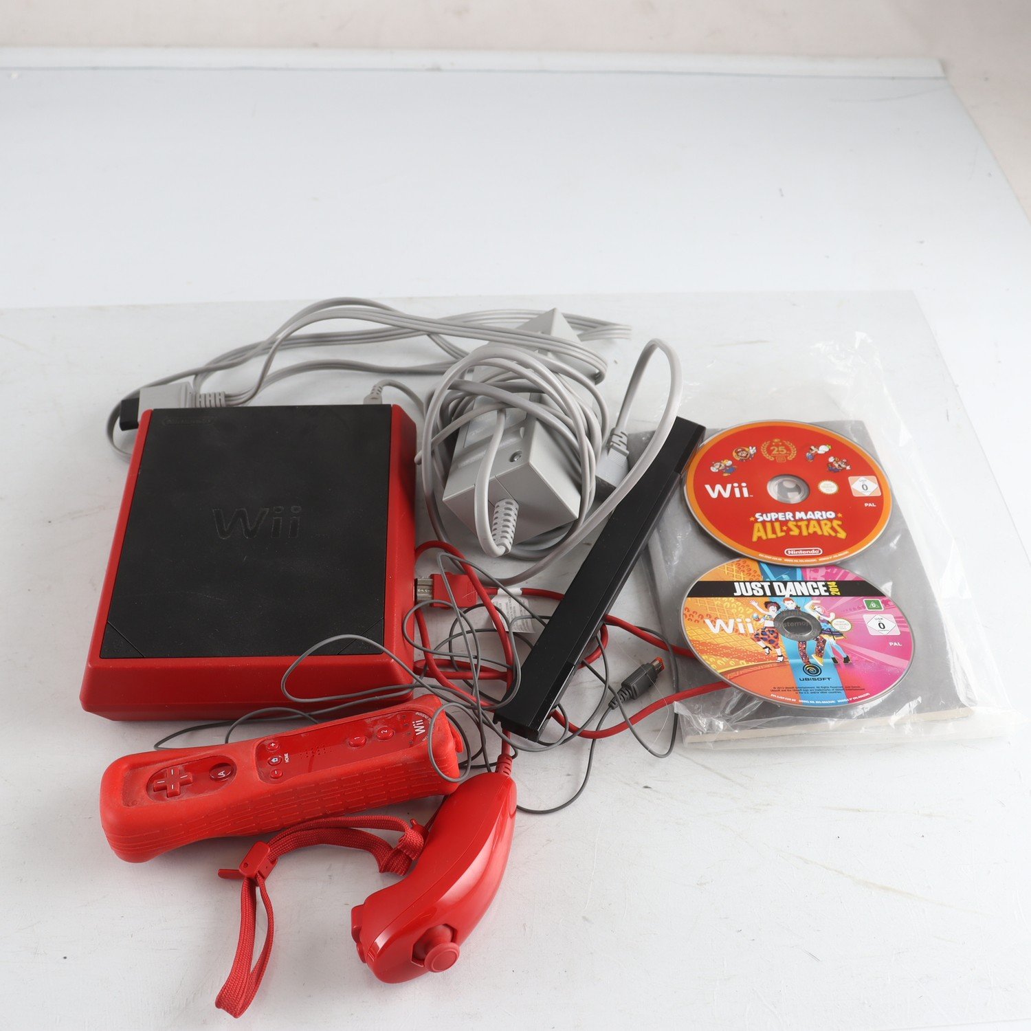 Nintendo Wii, Mini. Samfraktas ej.