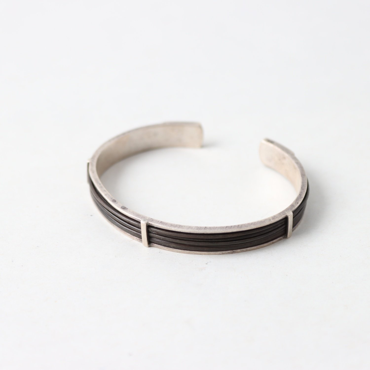 Armring, Silver, Vikt: 18,6 g.