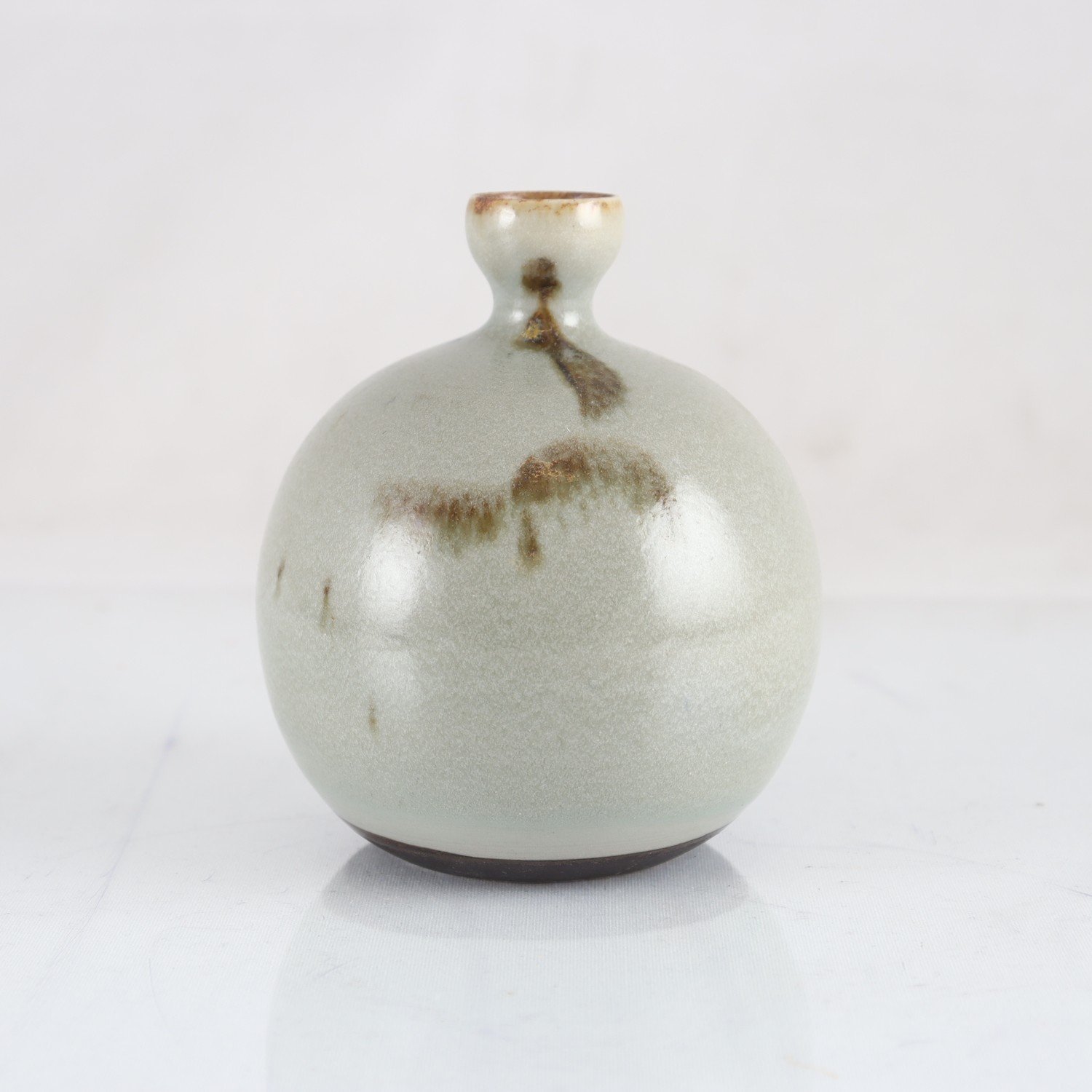 Vas, Carl Harry Stålhane, Designhuset, signerad