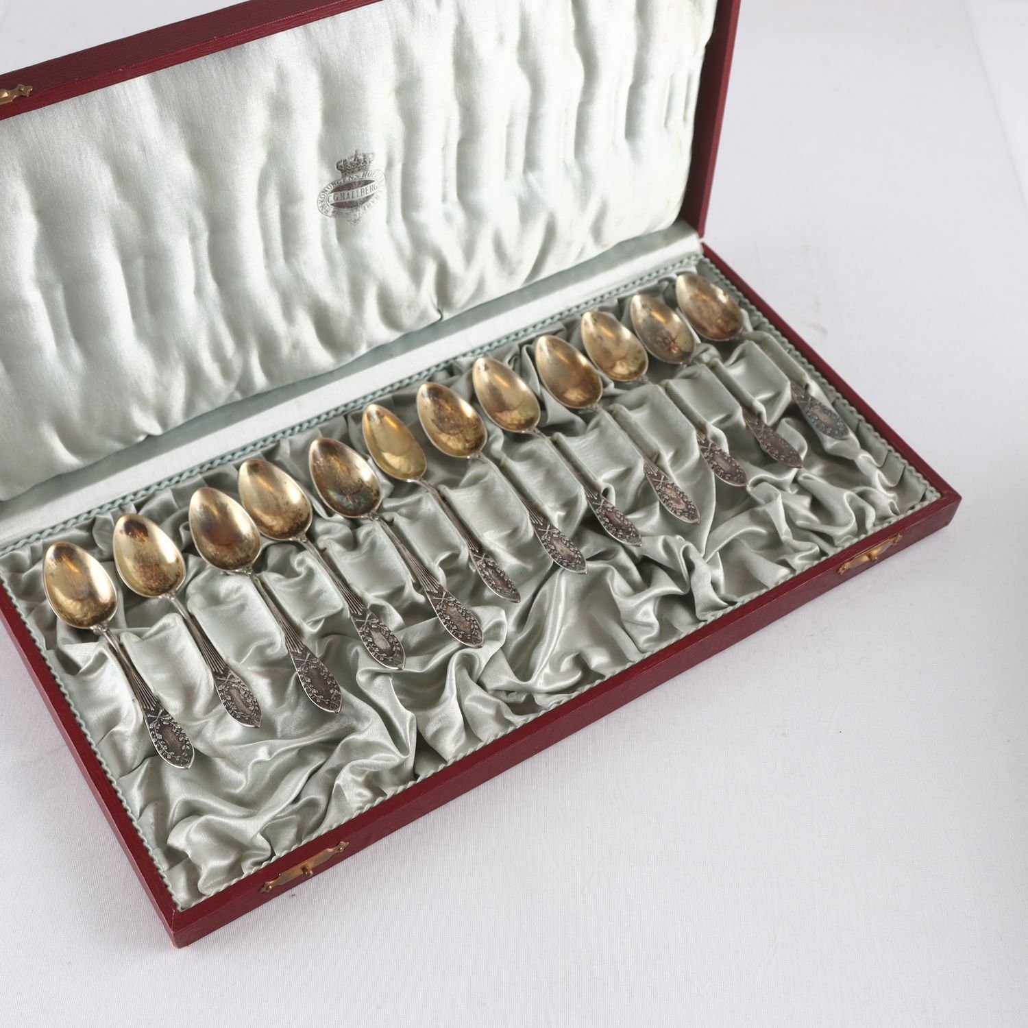 Teskedar, silver, C.G hallbergs stämplade kattfot