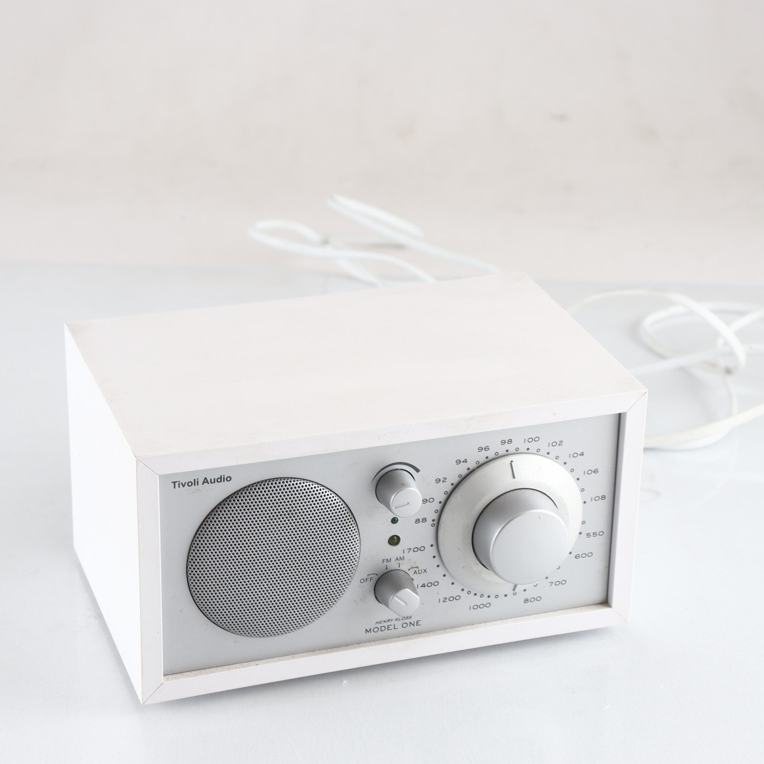 Radio, Tivoli Audio, Model One, Henry Kloss, vit