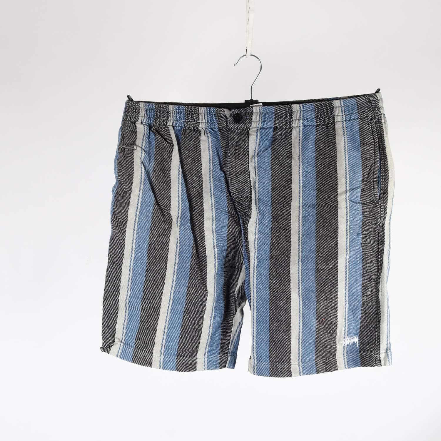Shorts, Stüssy, stl. XL