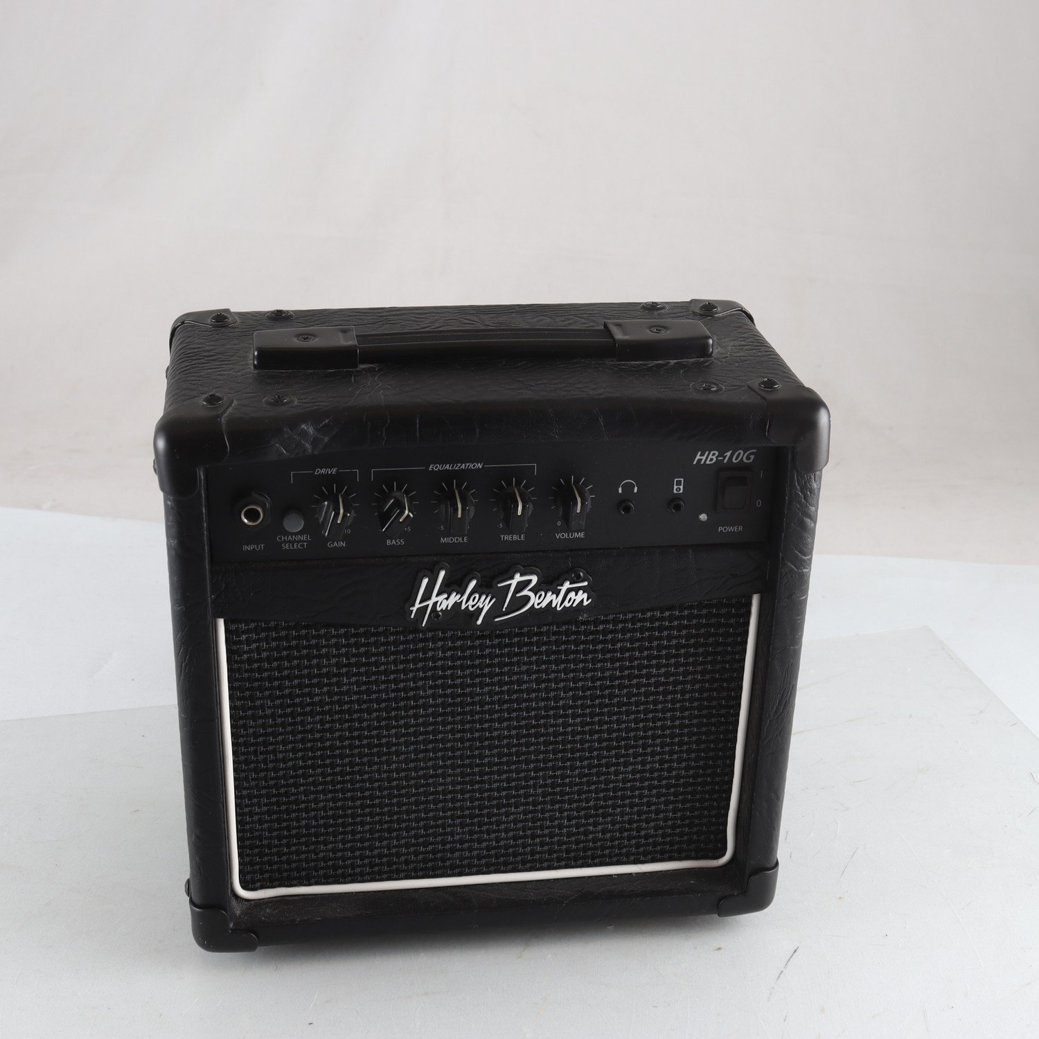 Gitarrförstärkare, Harley Benton HB-10G. Samfraktas ej.