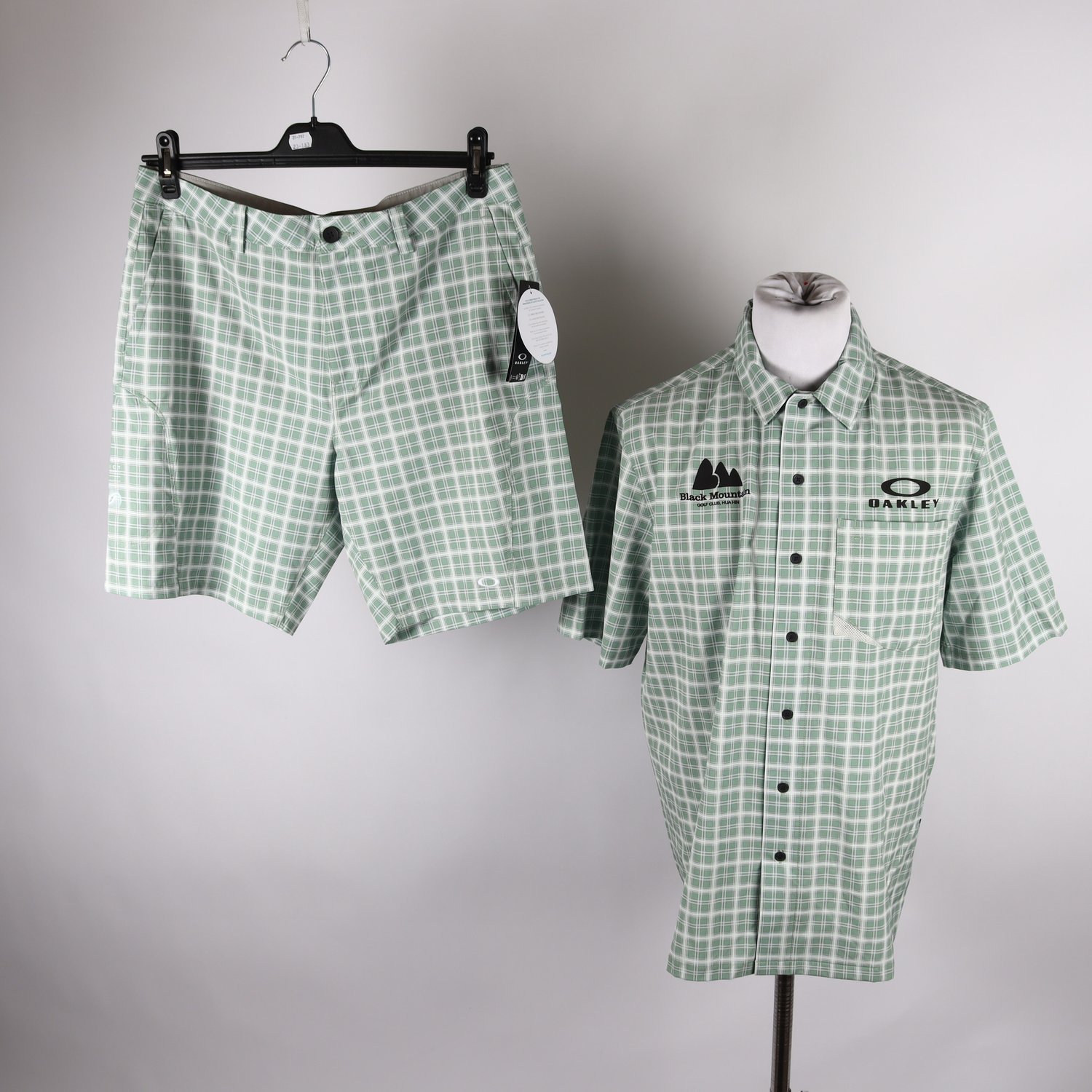 Skjorta & shorts, Oakley, stl. L
