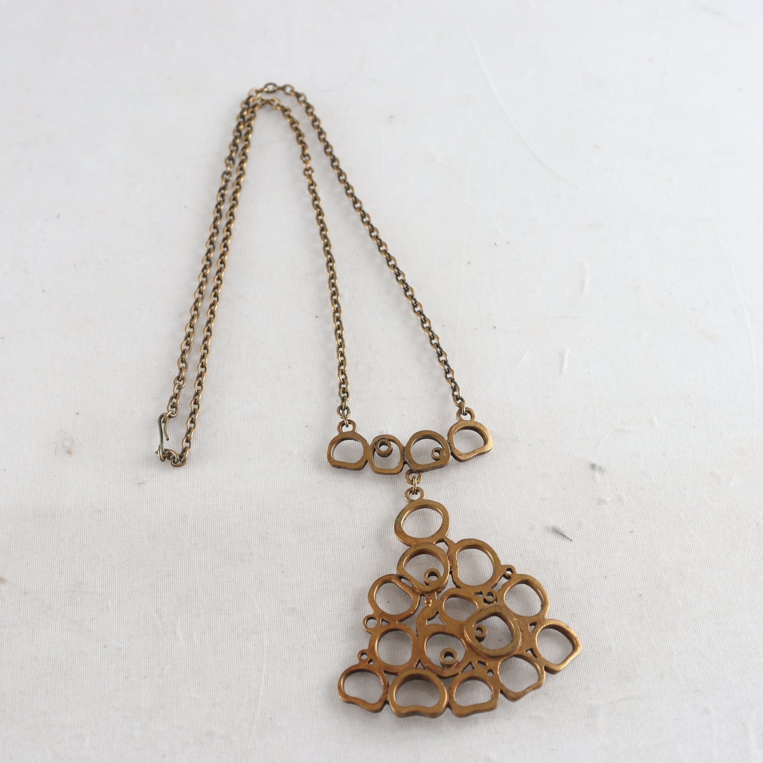 Halsband, brons, Finland, Pentti Sarpaneva