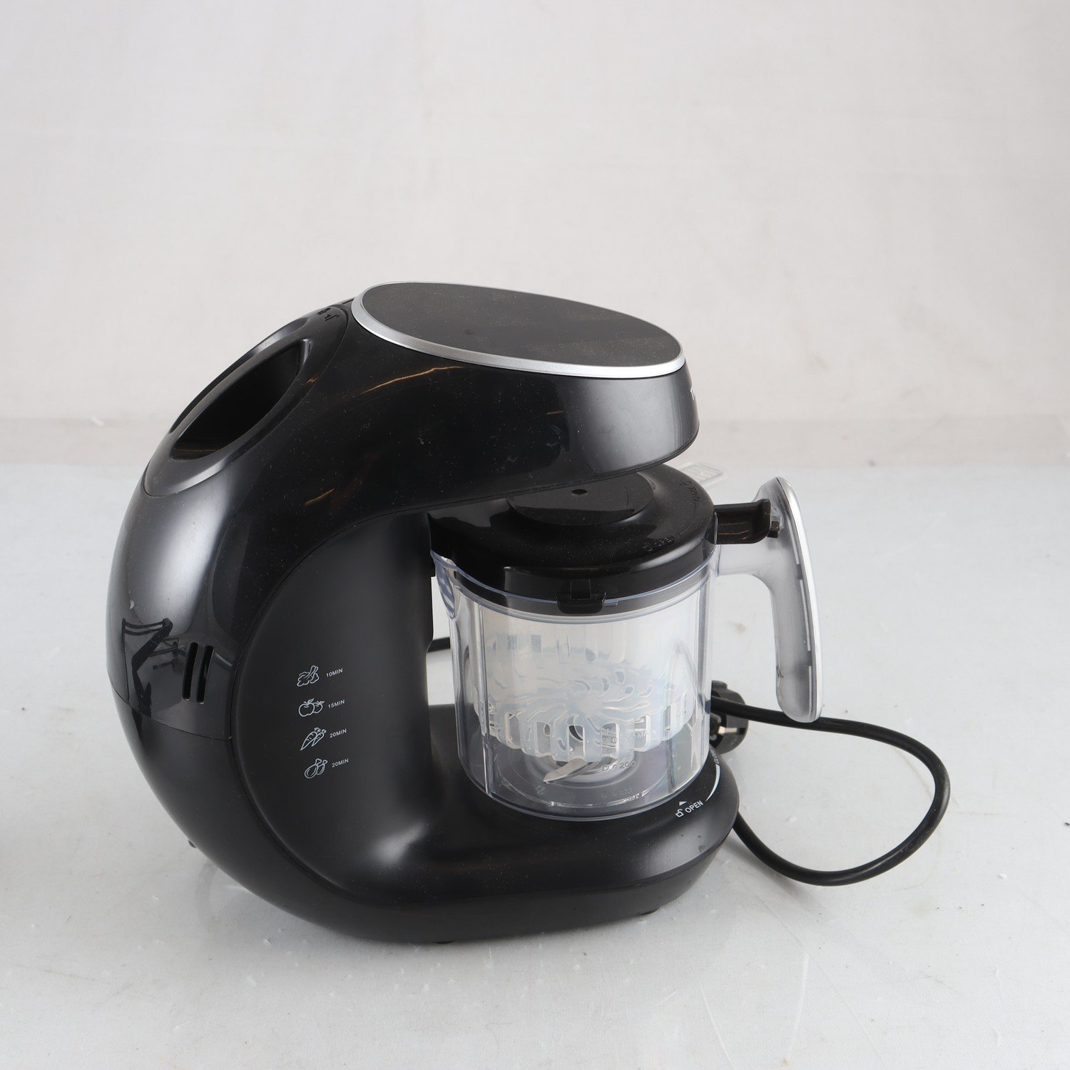 Matberedare, mixer, Twistshake. Samfraktas ej.