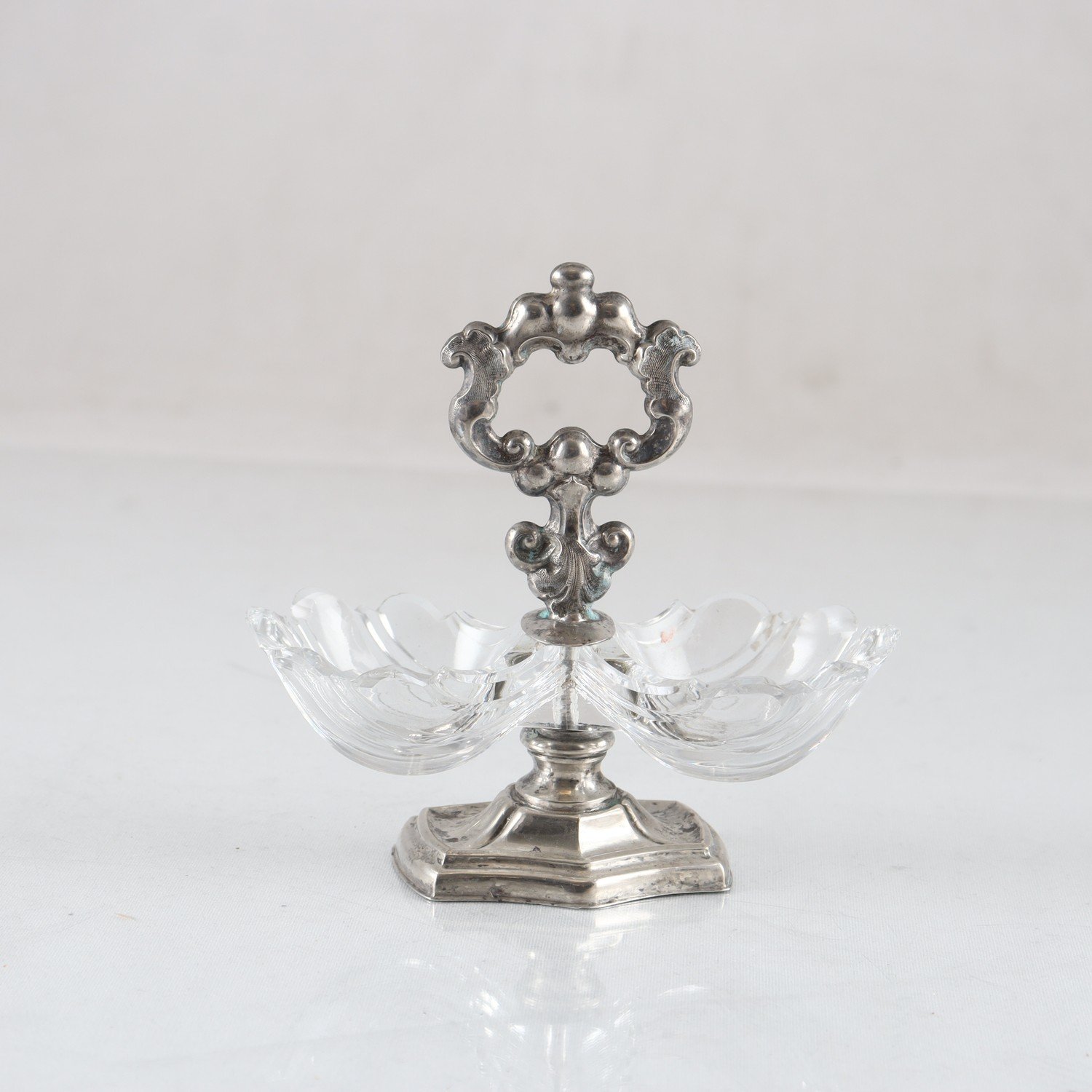 Saltkar, glas, stomme i silver, probertestat, 1800-tal