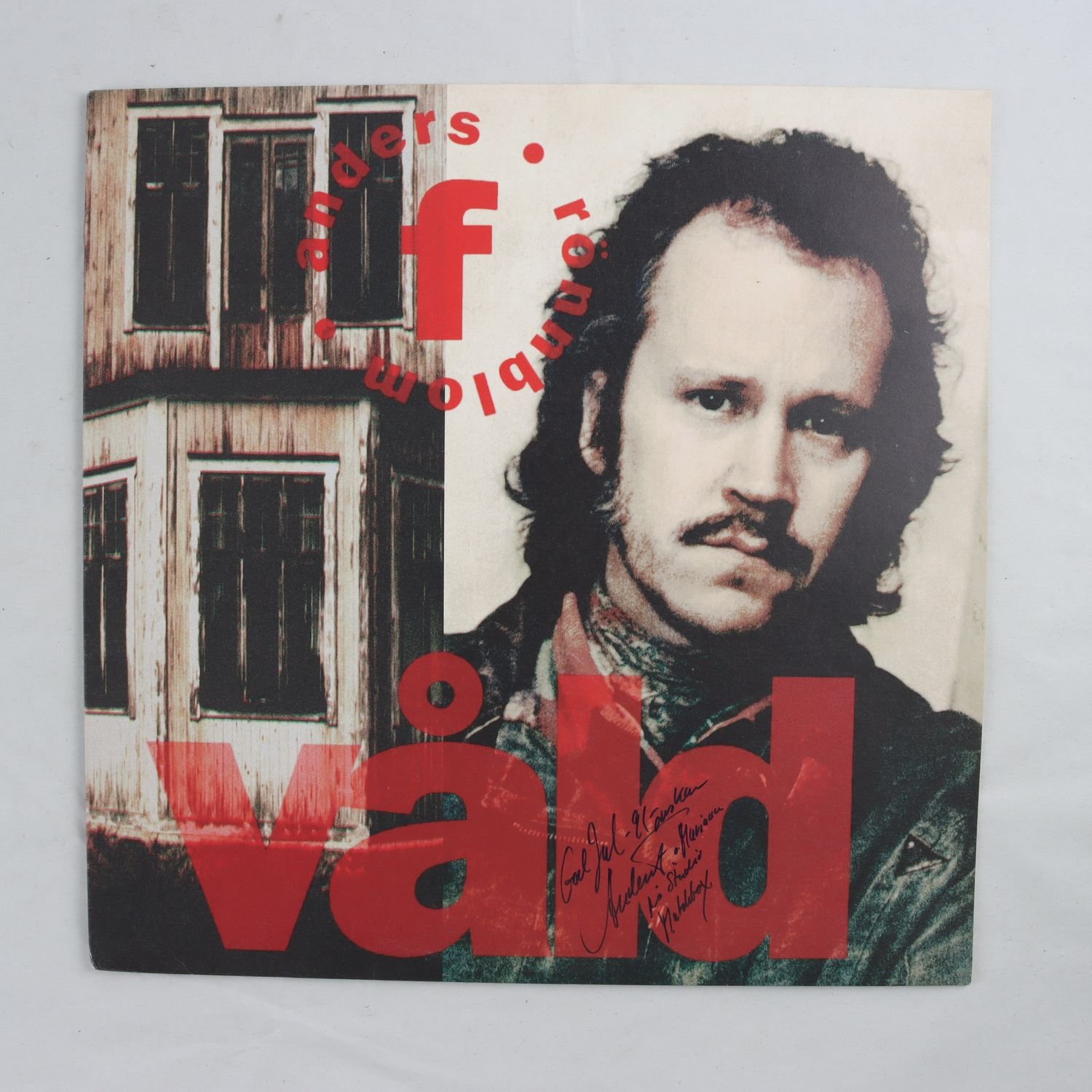 LP Signerad, Anders F Rönnblom, Våld