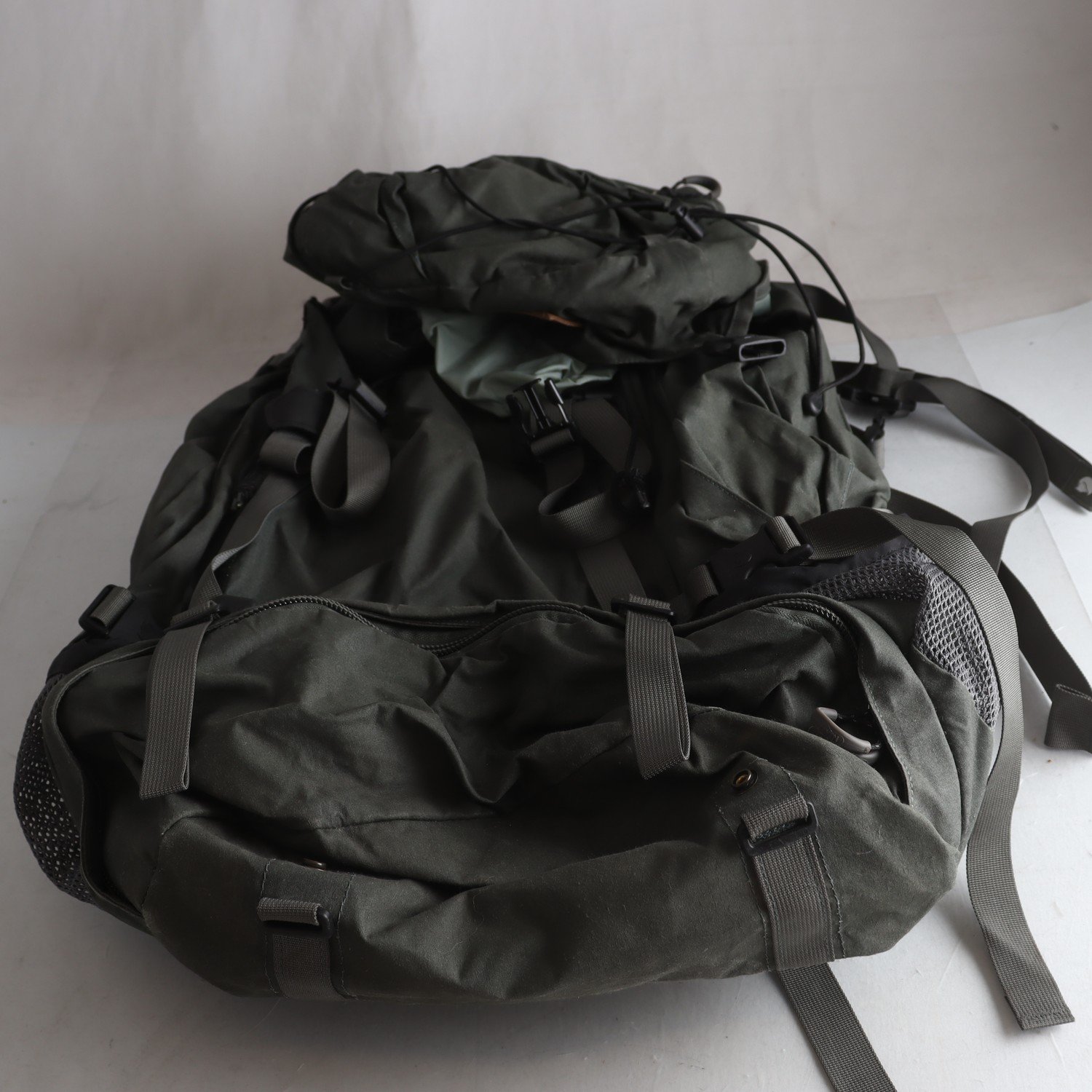 Ryggsäck, Fjällräven,kajka 65L. Endast avhämtning.