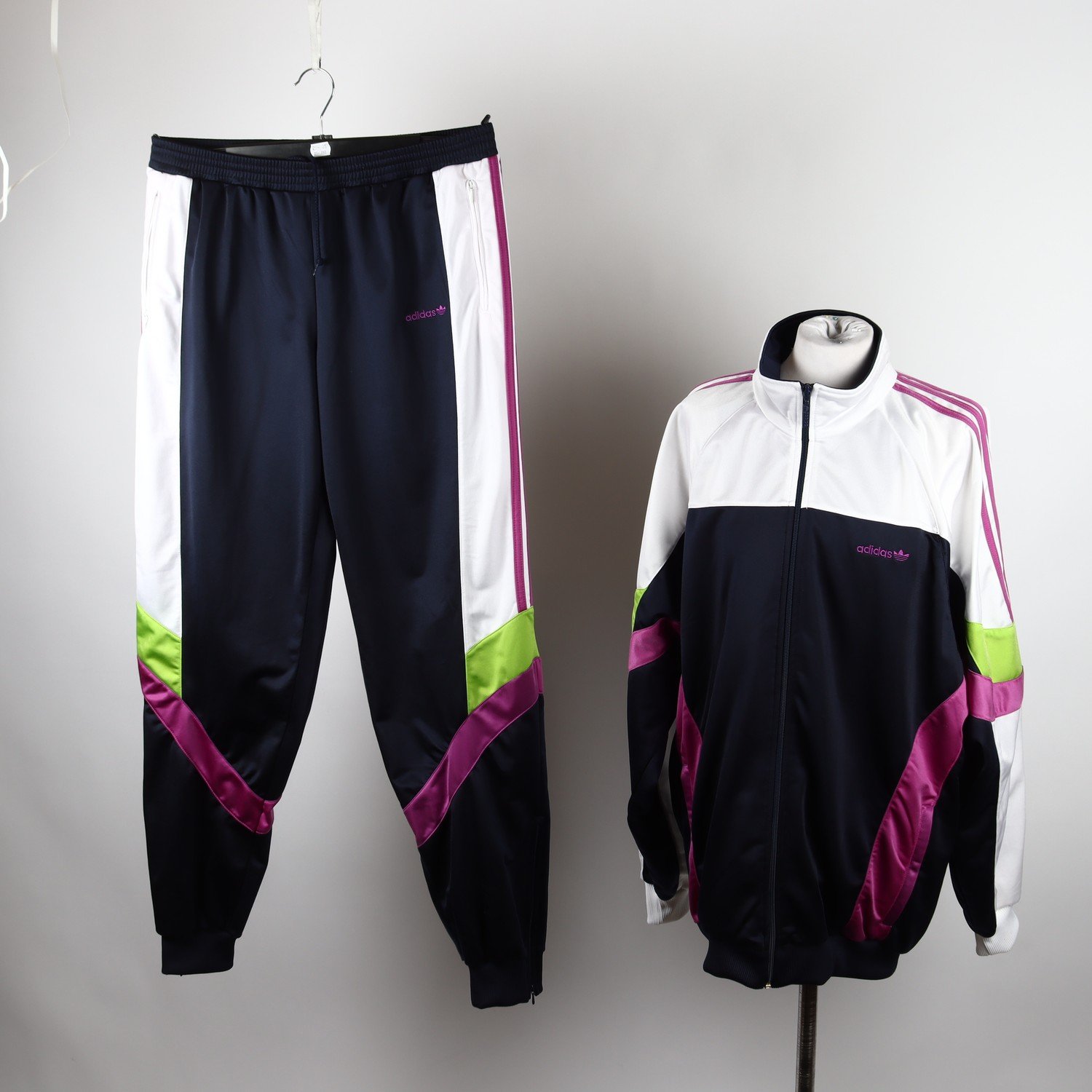 Tracksuit, Adidas, stl. L