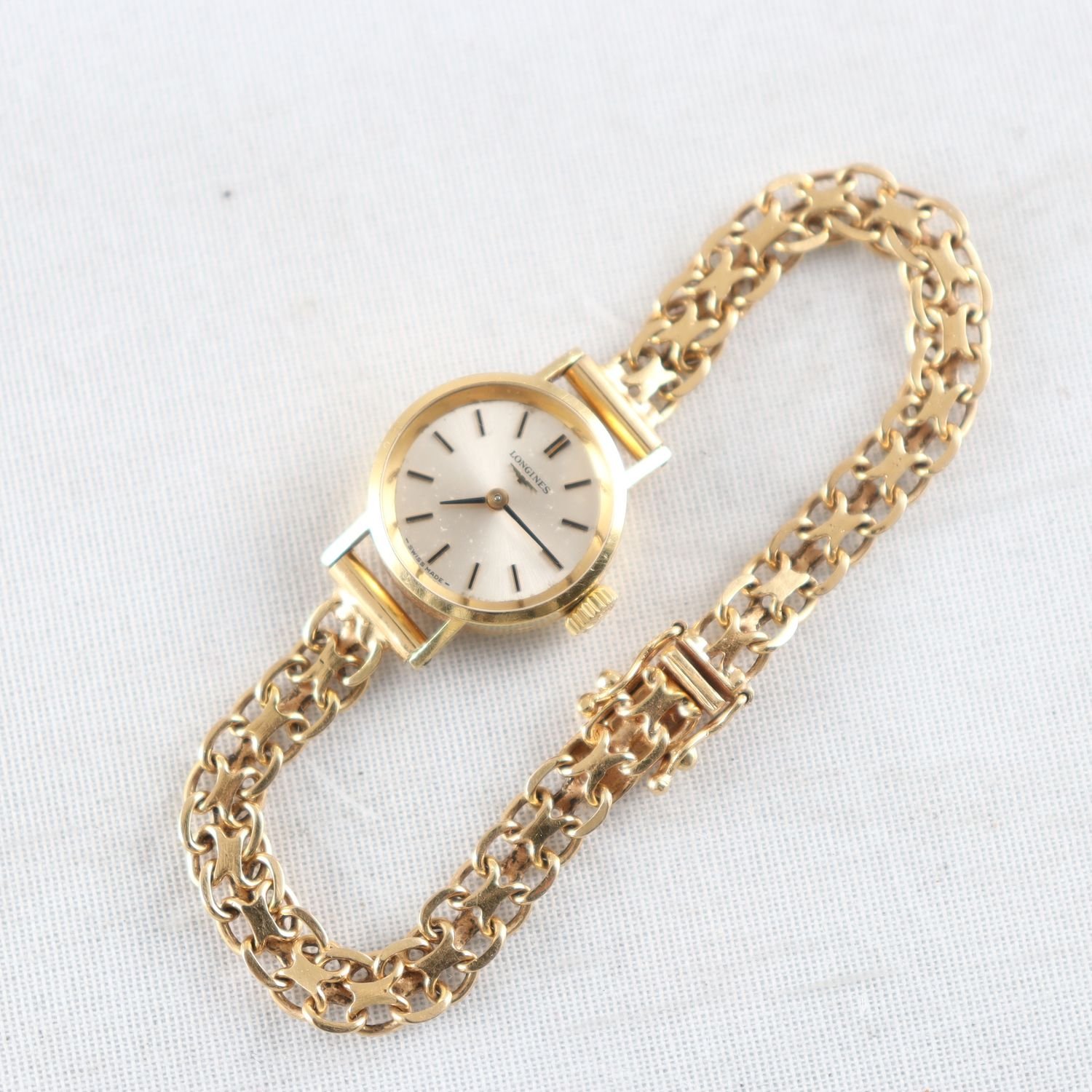 Damur, Longines, guld 18k