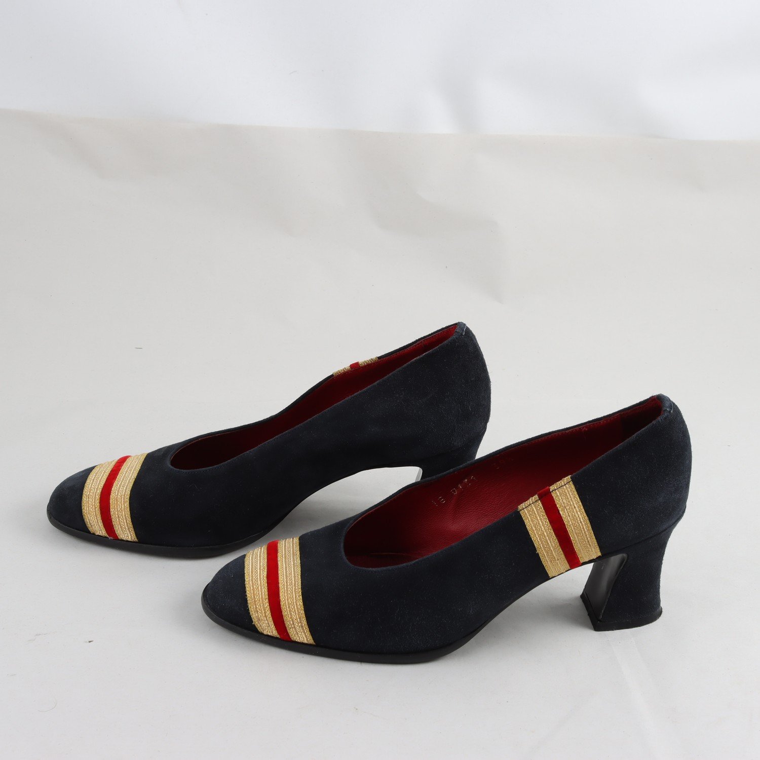 Pumps, Mondi, blå, skinn, stl. 39,5