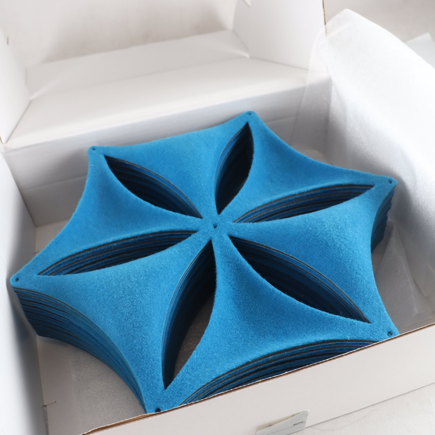 Ljudabsorbent, Airflake, Stefan Borselius, Abstracta, 10-pack. Samfraktas ej.