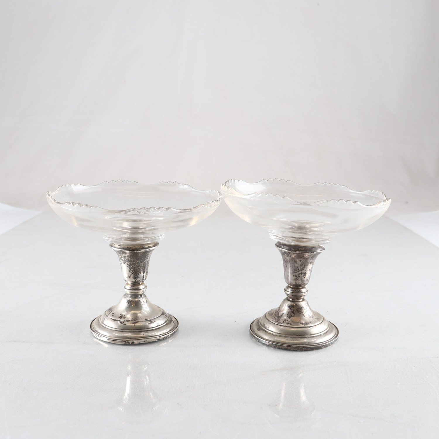 Skålar på fot, sterlingsilver, Frank M Whiting & Company, 2 st. Samfraktas ej.