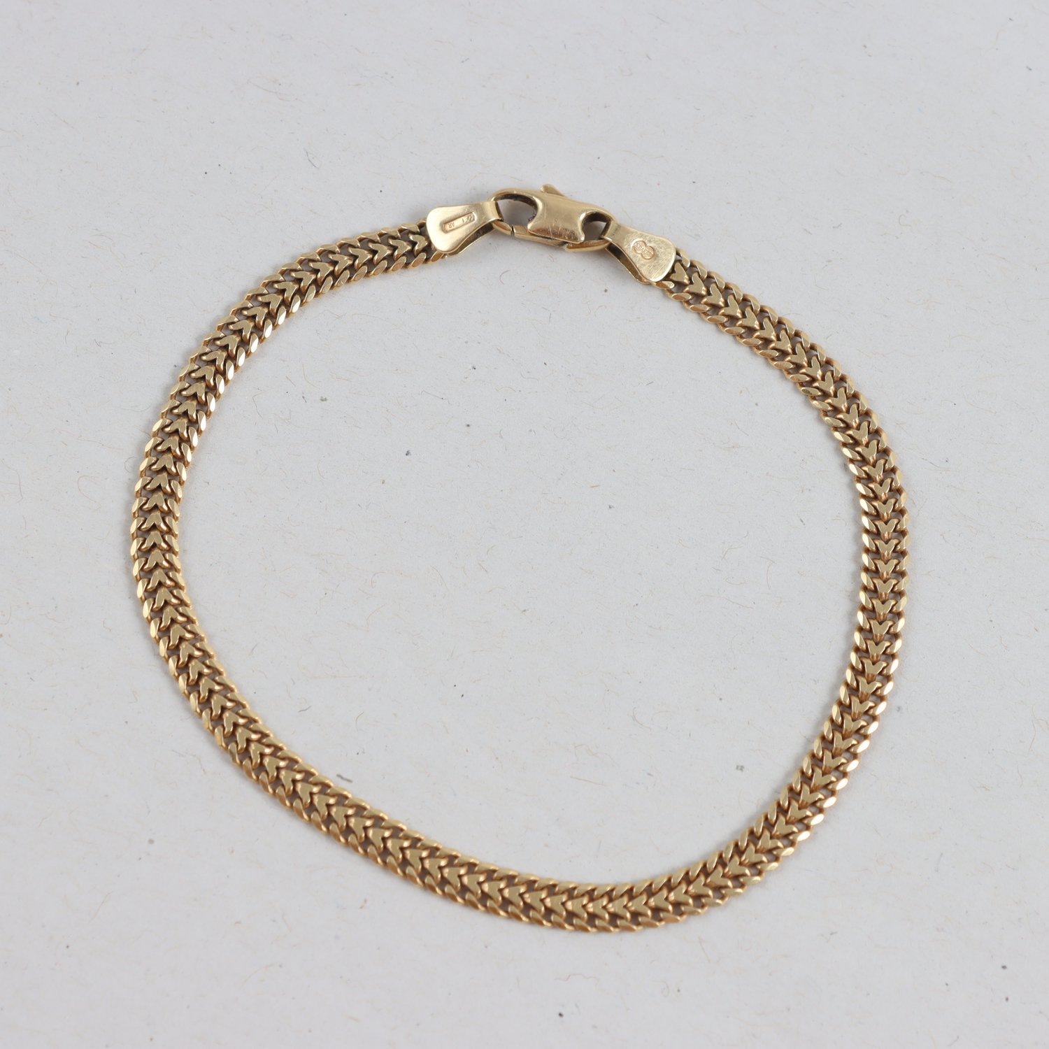 Armband, guld 18K, vikt: 5,2g