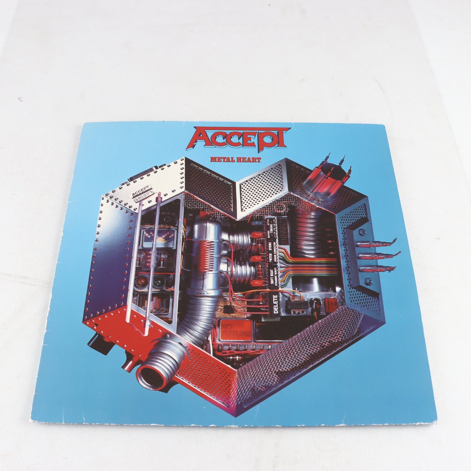 LP Accept, Metal Heart