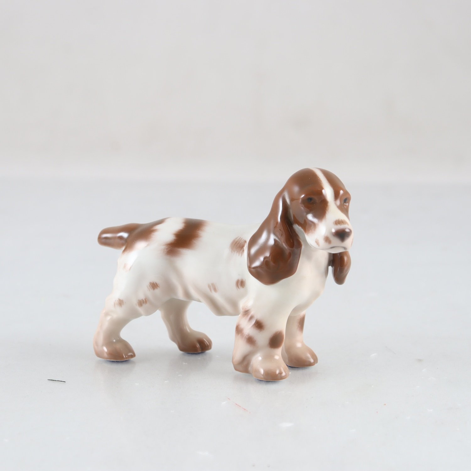 Figurin, porslin, hund, Bing & Gröndal, Danmark