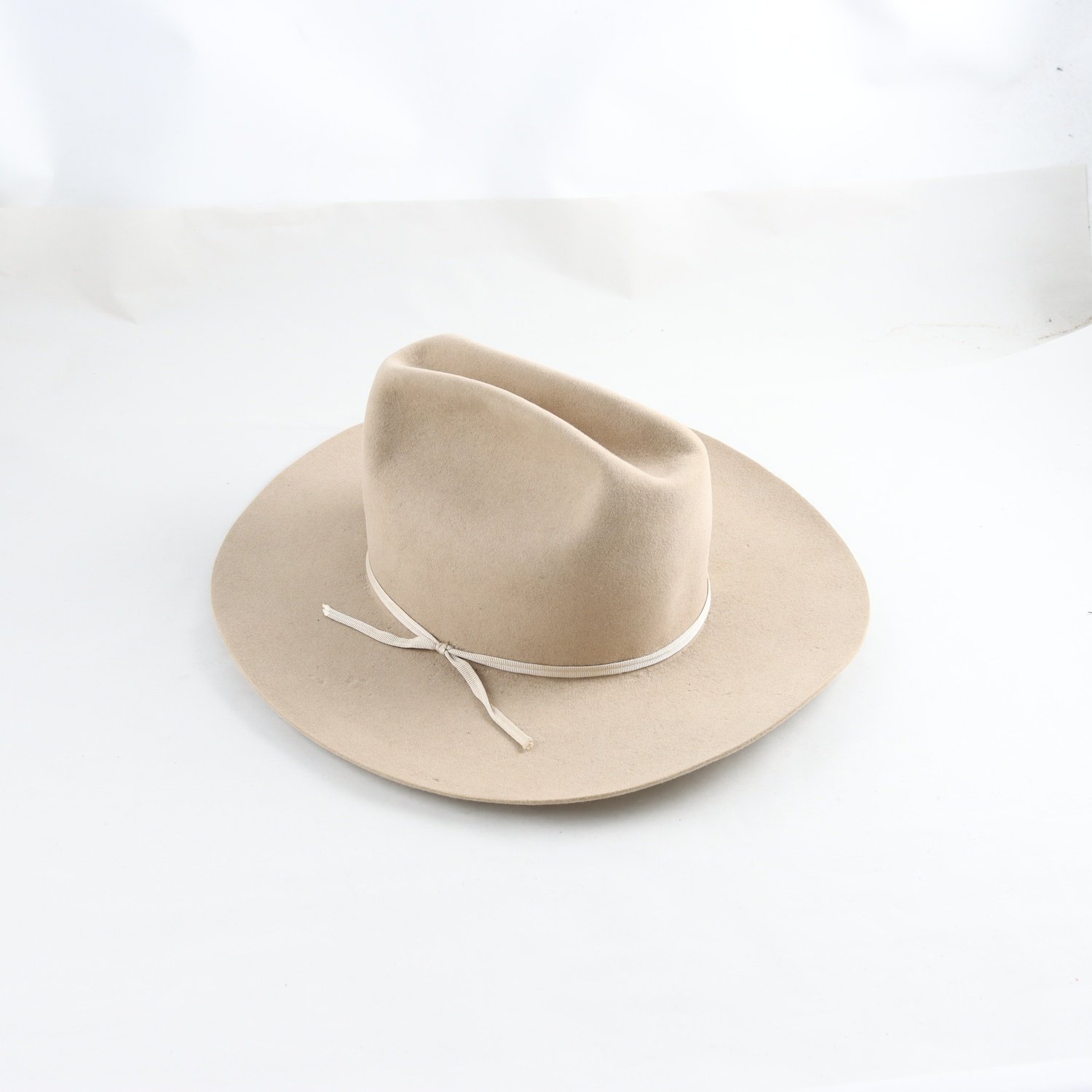 Hatt, Marlboro, stl. 58