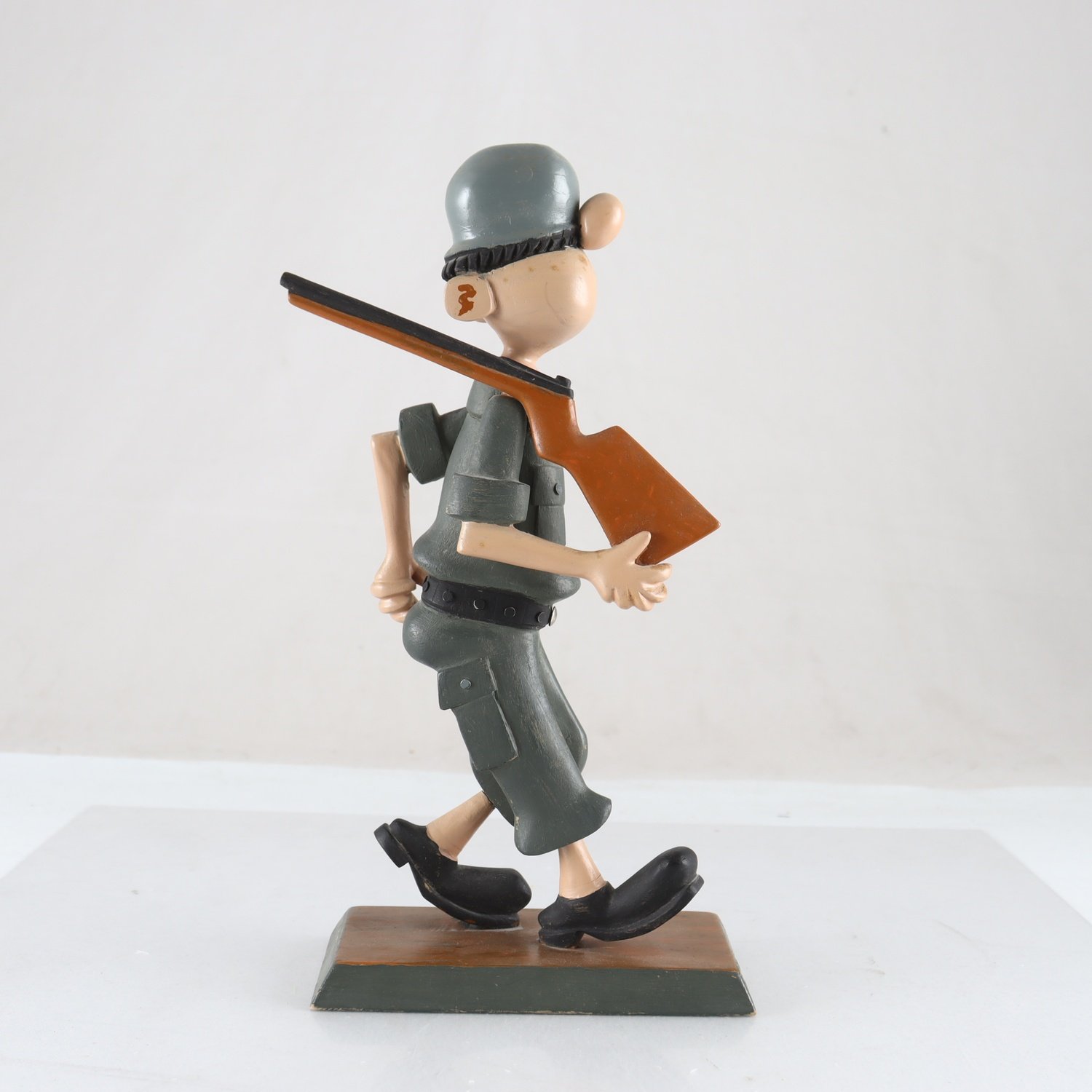 Träfigur, Knasen. Samfraktas ej.