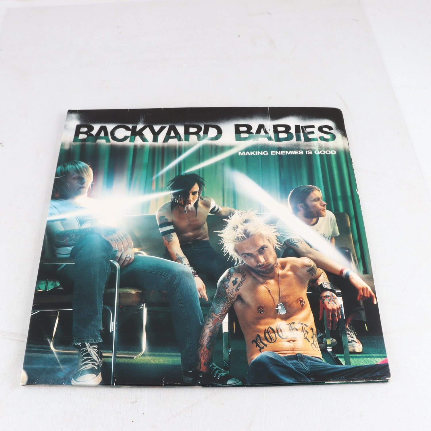 Backyard Babies, Vinyl (Vit), Making Enemies is Good