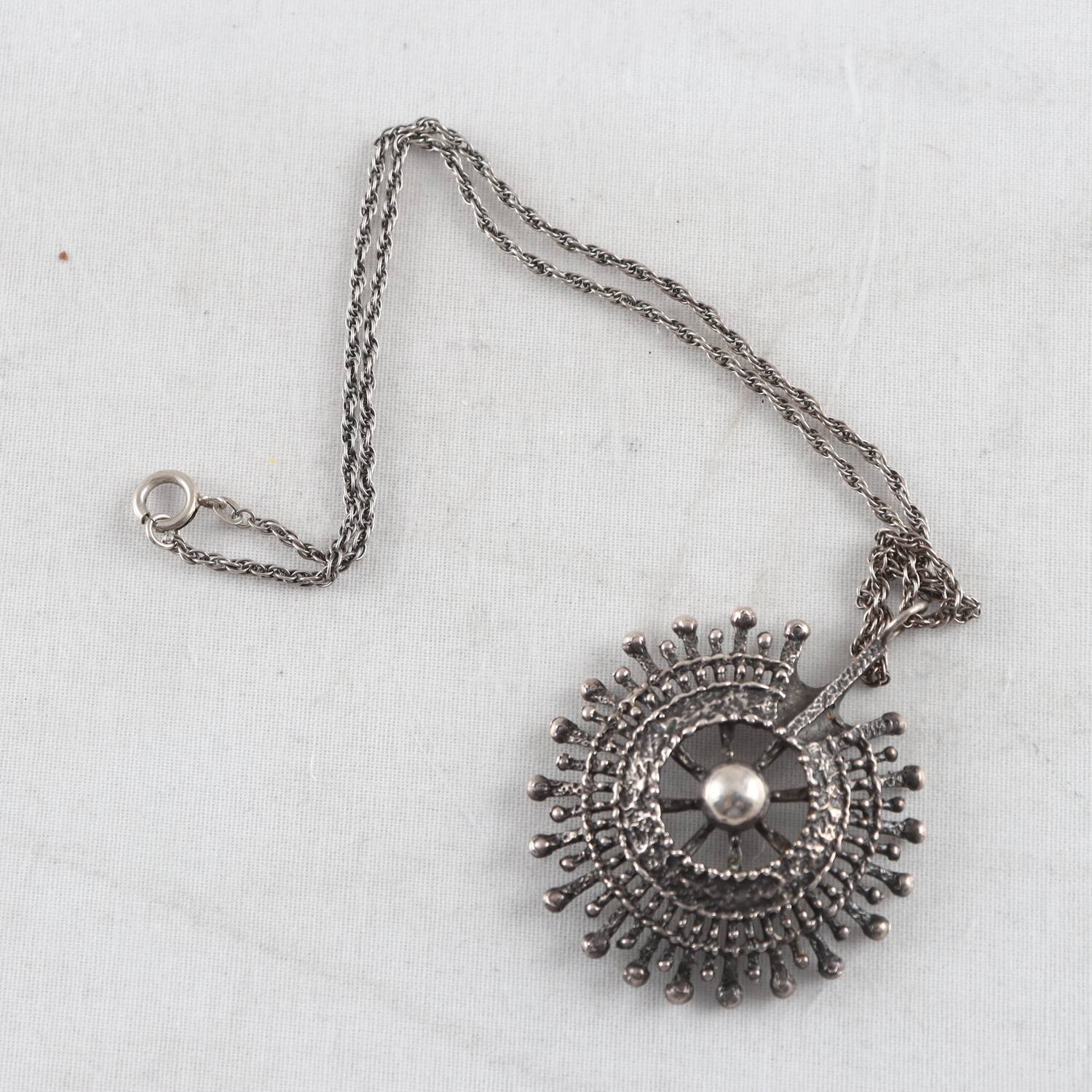 Halsband, kattfot och 835, Alpo Tammi för Örneus, Finland 70-tal