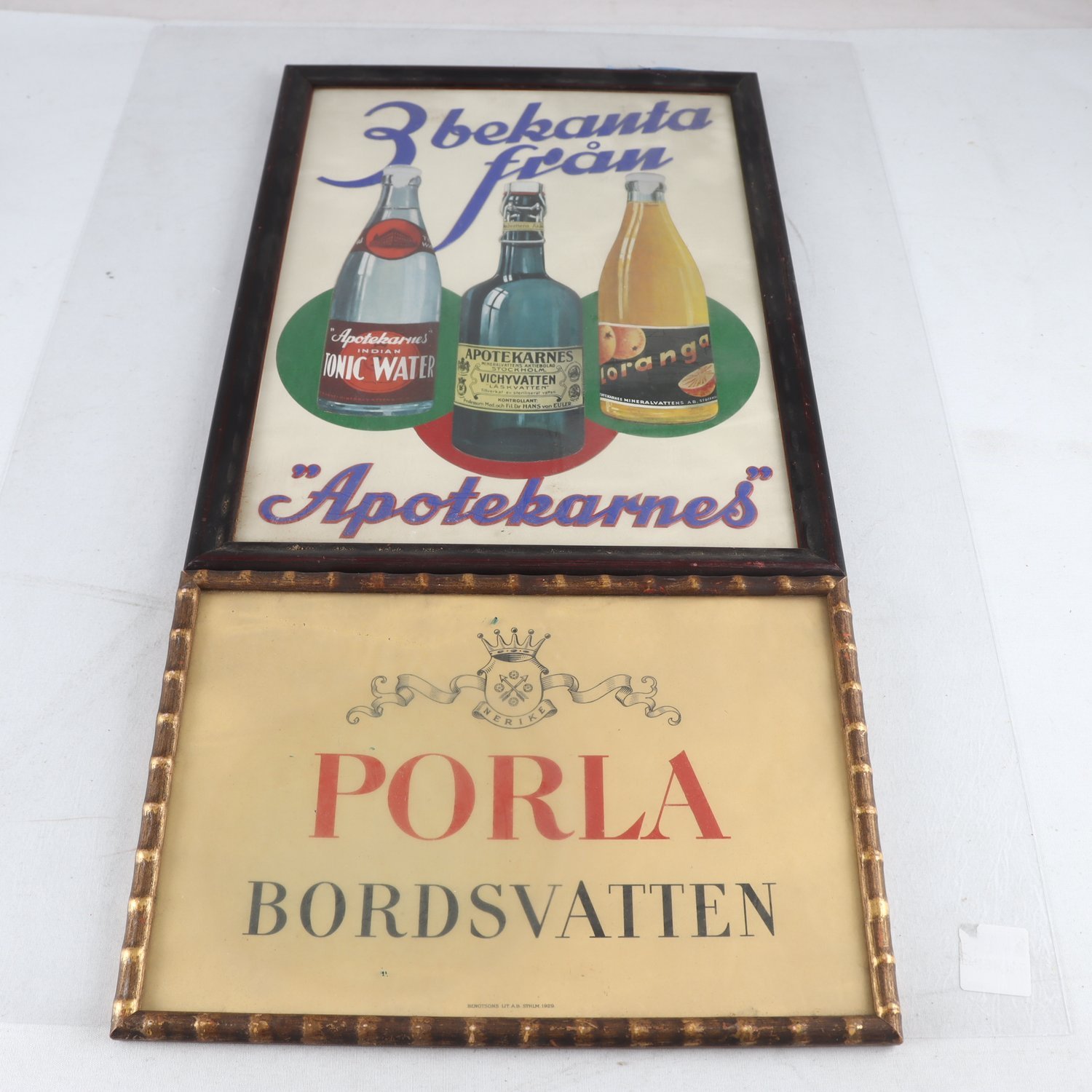 Tryck, 3 bekanta från Apotekarnes, Porla bordsvatten. Samfraktas ej.