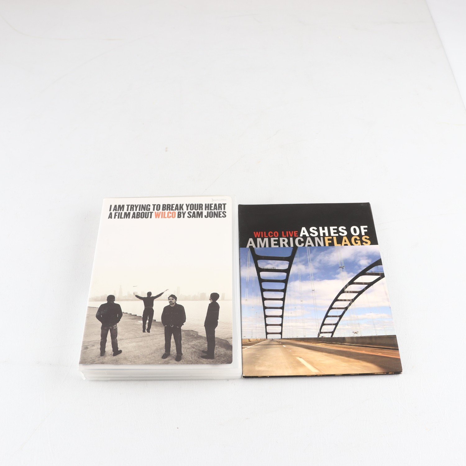 DVD Wilco, 2 titlar