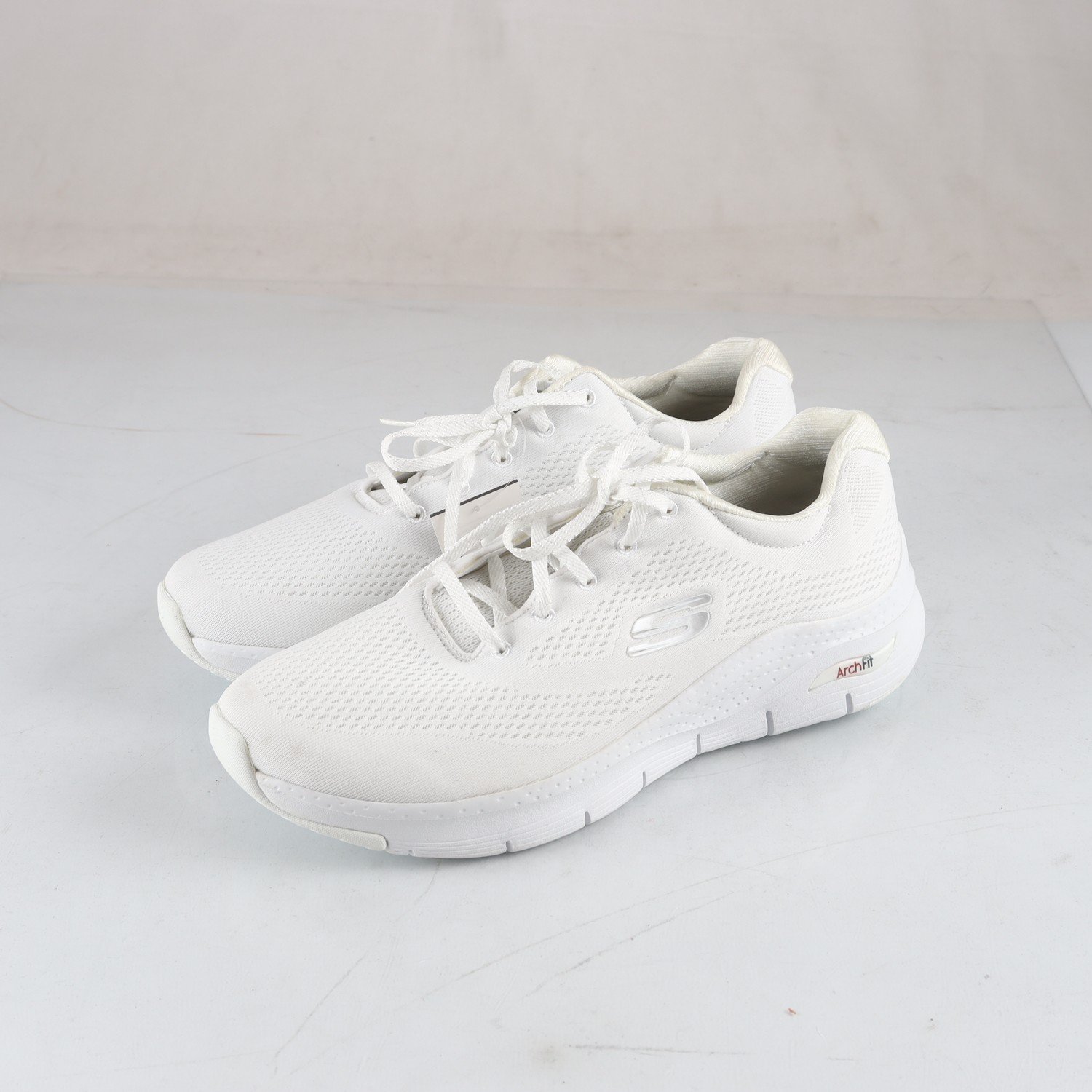 Sneakers, Sketchers, ArchFit, stl. 43
