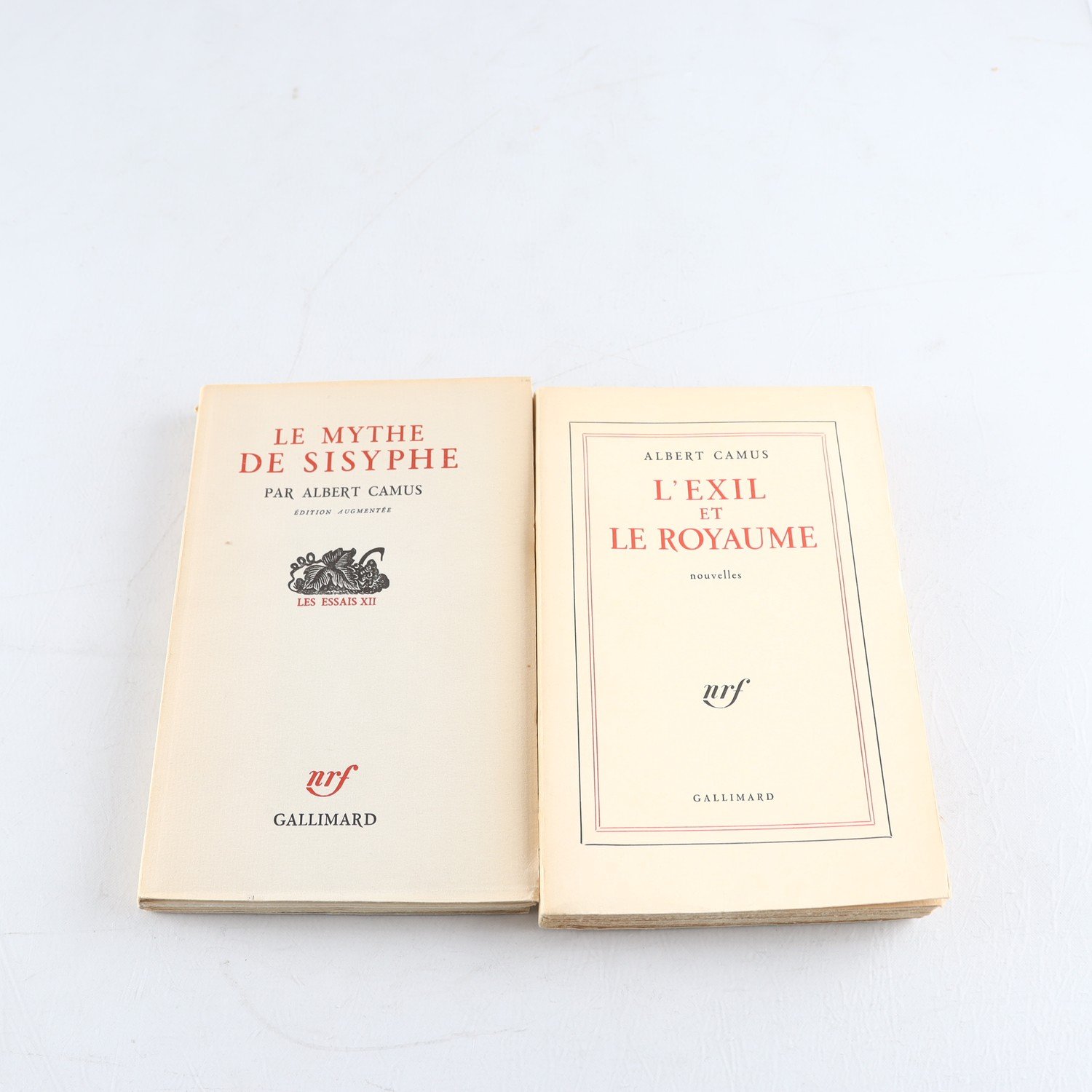 Albert Camus, 2 franska förstaupplagor, bl a Le mythe de Sisyphe