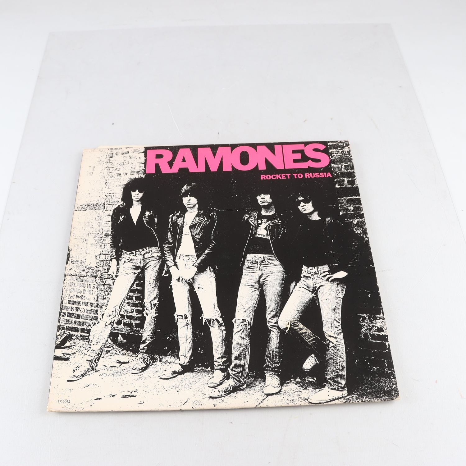 LP Ramones, Rocket To Russia