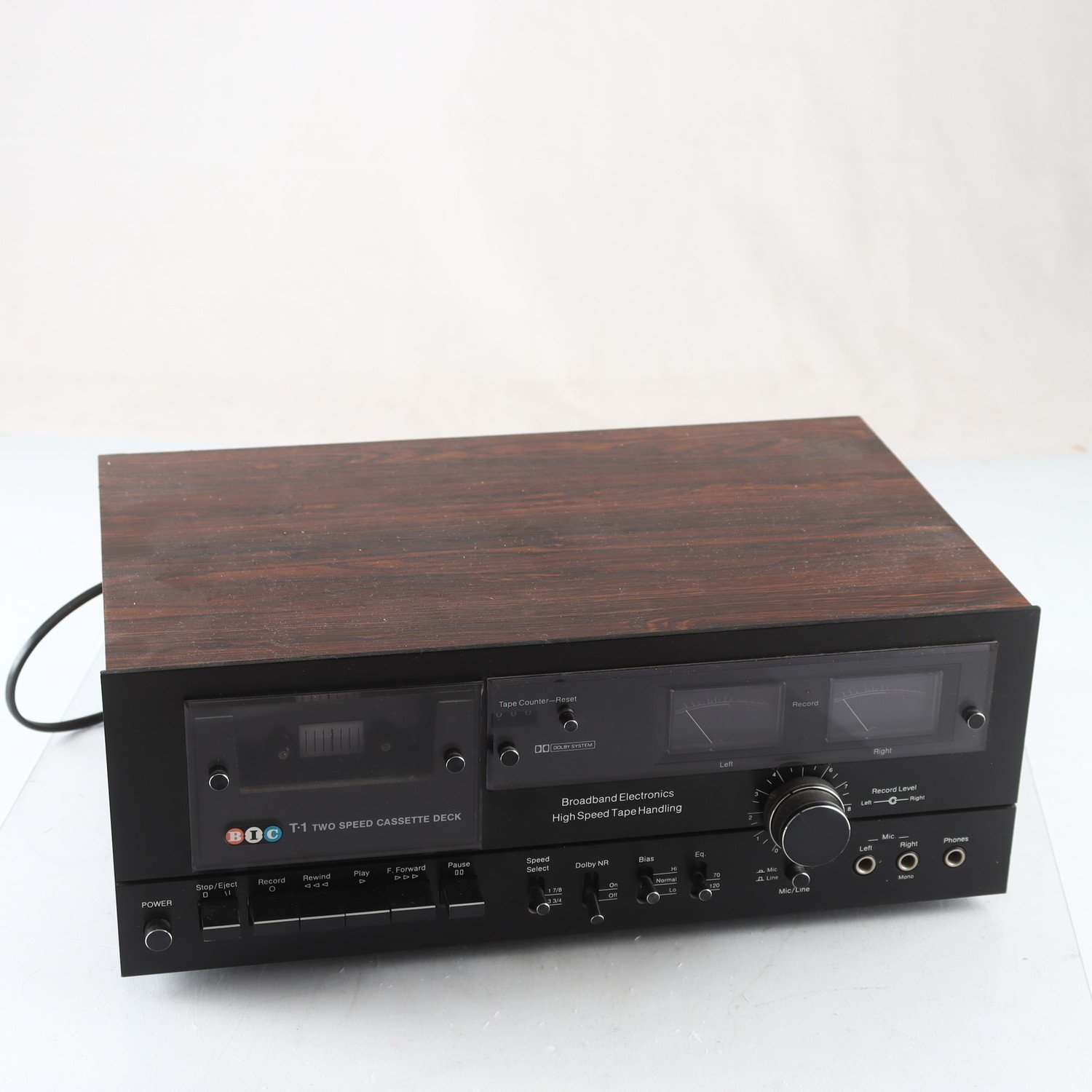 Bic T-1 Two Speed Cassette Deck. Repobjekt. Endast avhämtning.