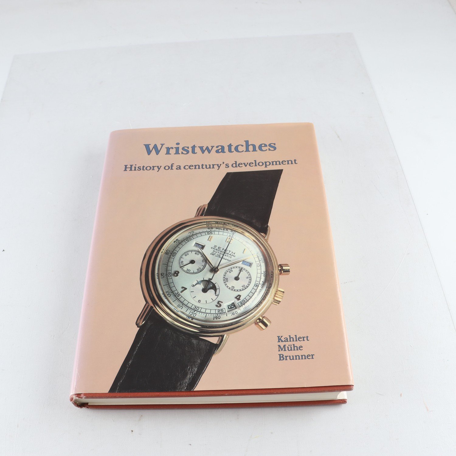 Wristwatches: History of a Century´s Development