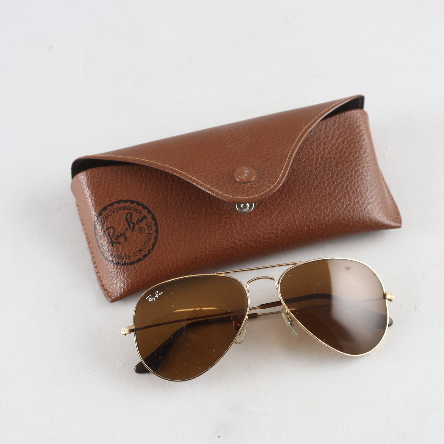 Solglasögon, Ray-Ban
