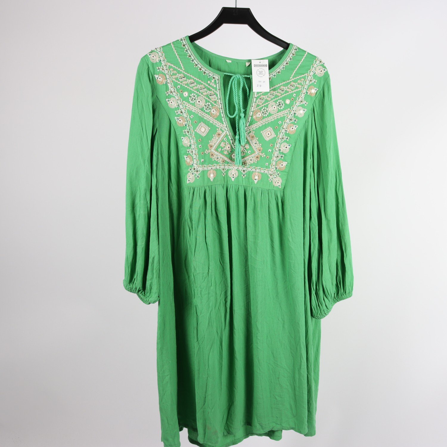 Klänning, Indiska grön, broderi, stl. XL