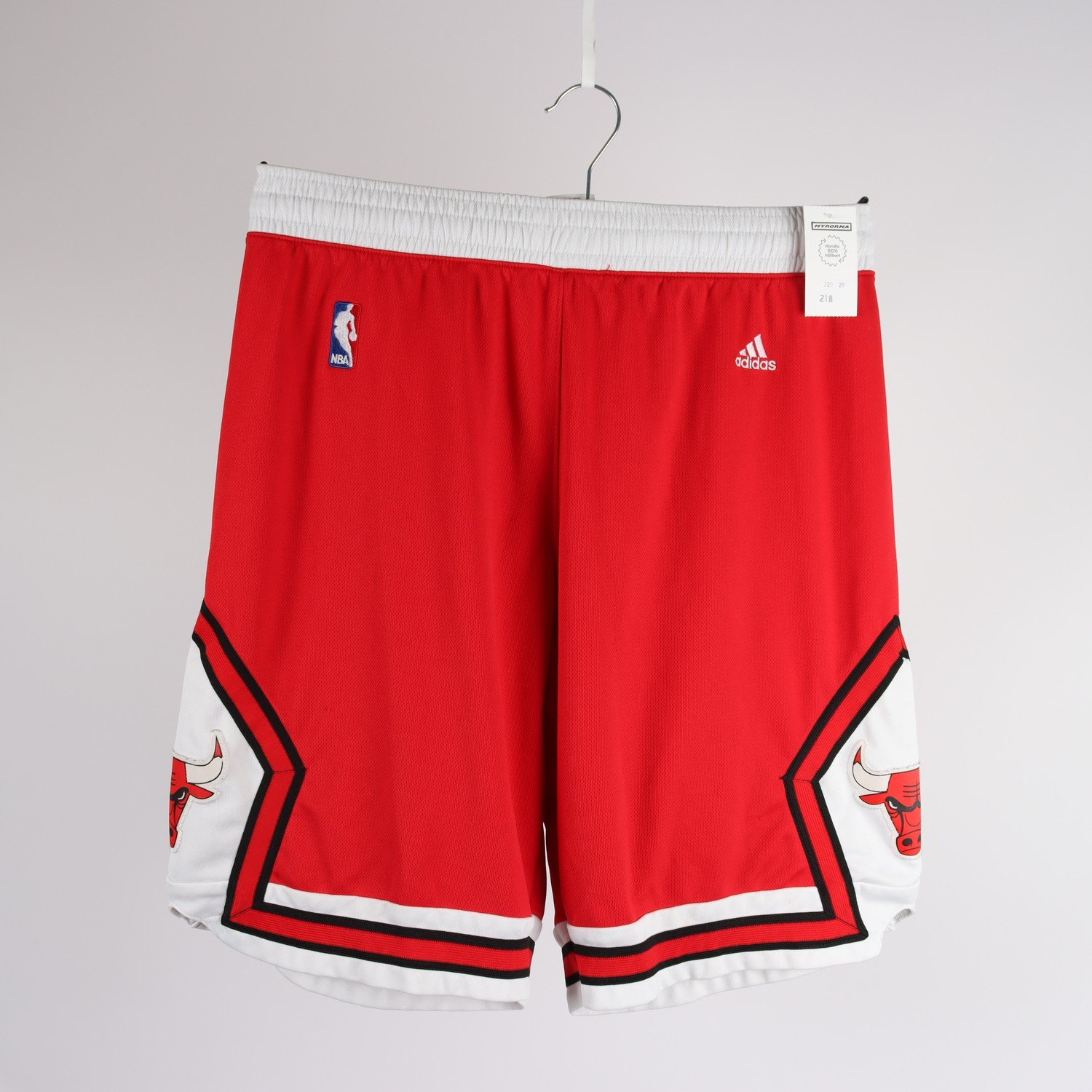 Sportsshorts, Adidas, röd, stl. M