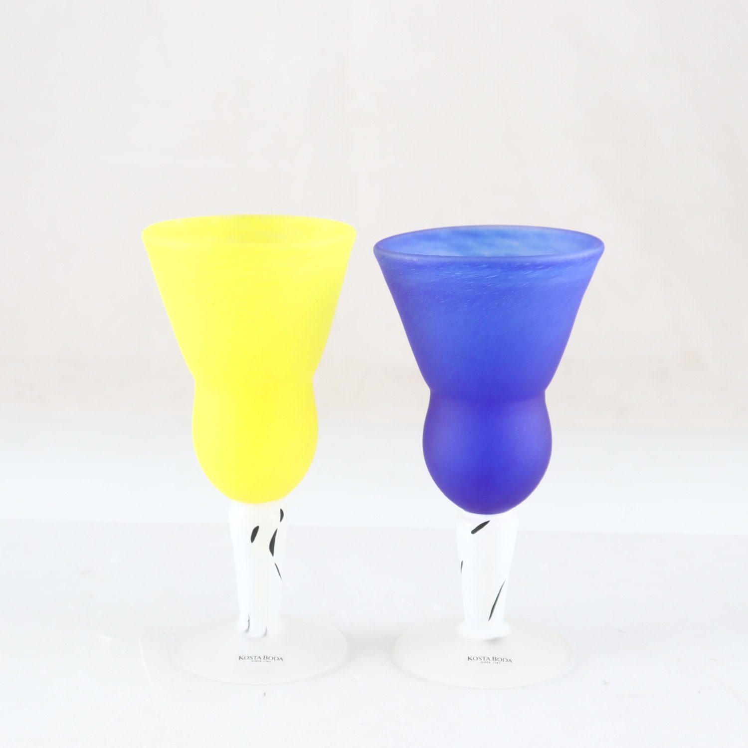 Pokalglas, Gunnel Sahlin, Kosta Boda, signerade, 2 st