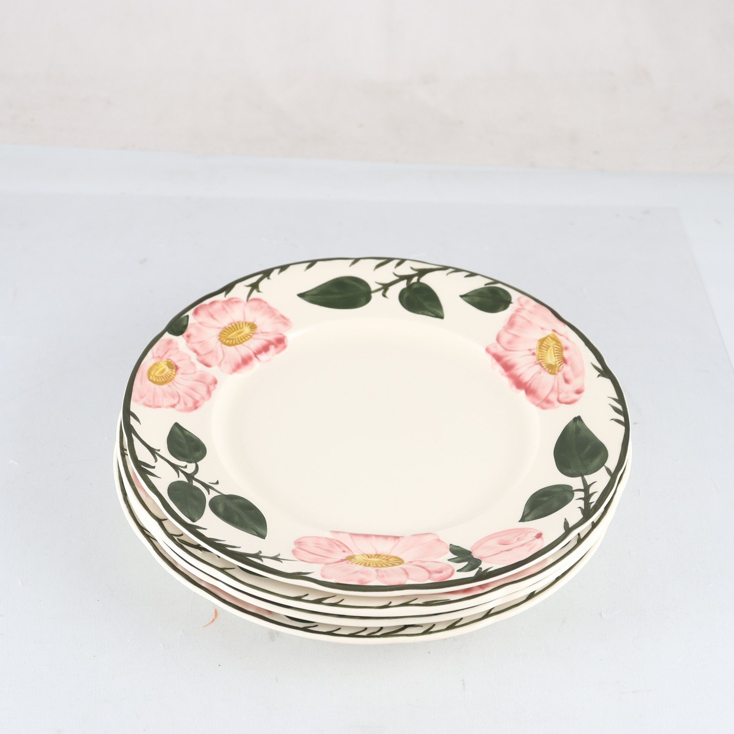 Tallrikar, Villeroy & boch, Wild rose 4 st. Samfraktas ej.