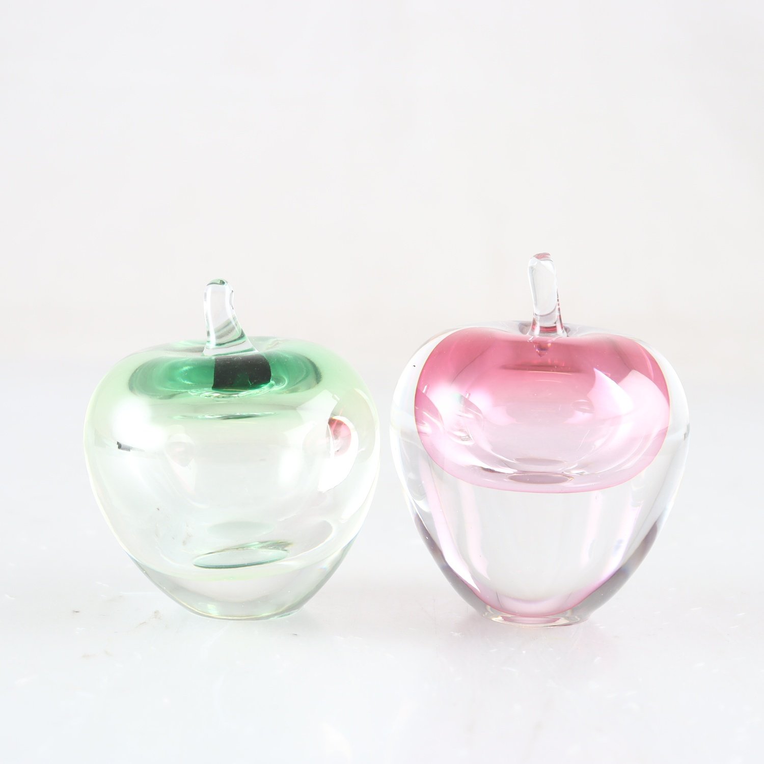 Konstglas, äpplen, Hanne Dreutler, Arthur Zirnsack, Studio Åhus, 2 st