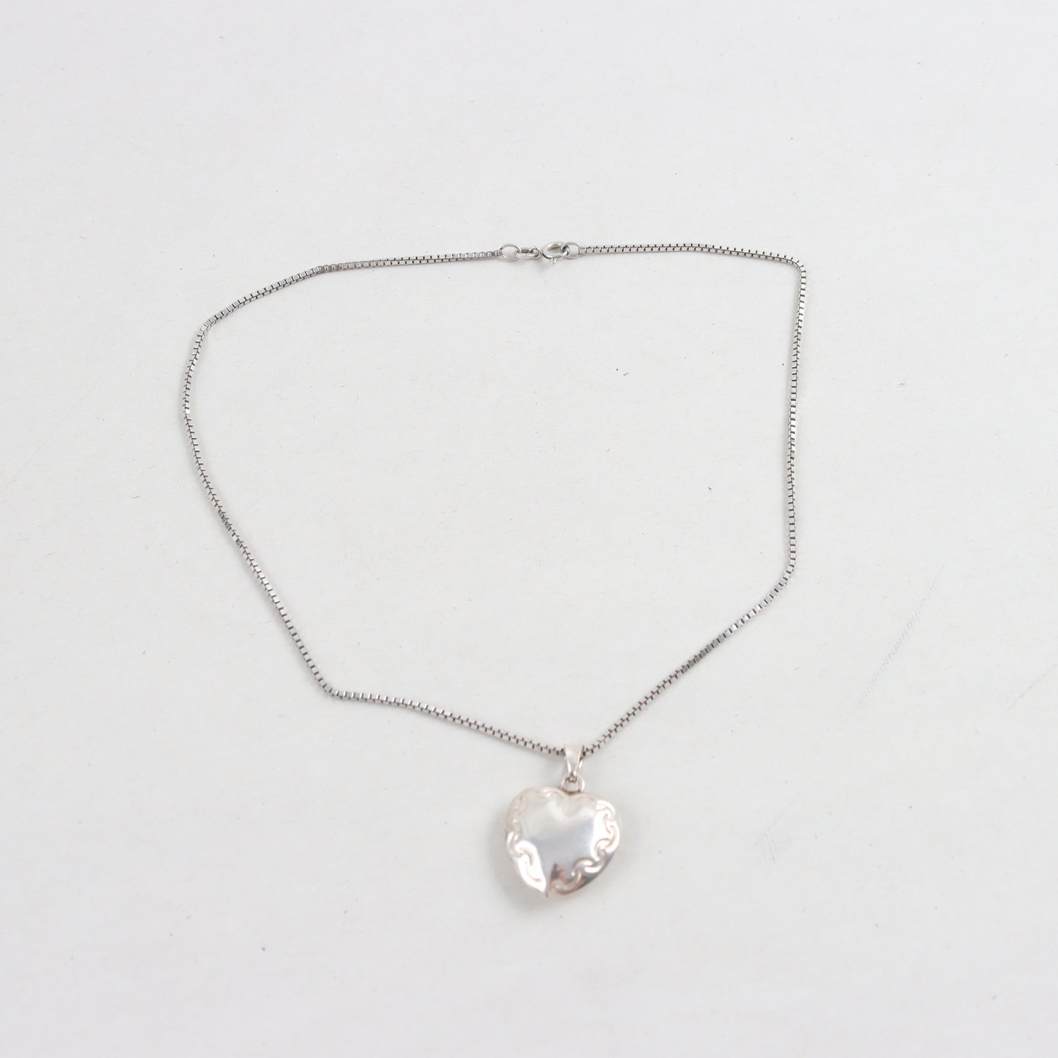 Halsband & Hänge, Silver, Vikt: 6,4 g.