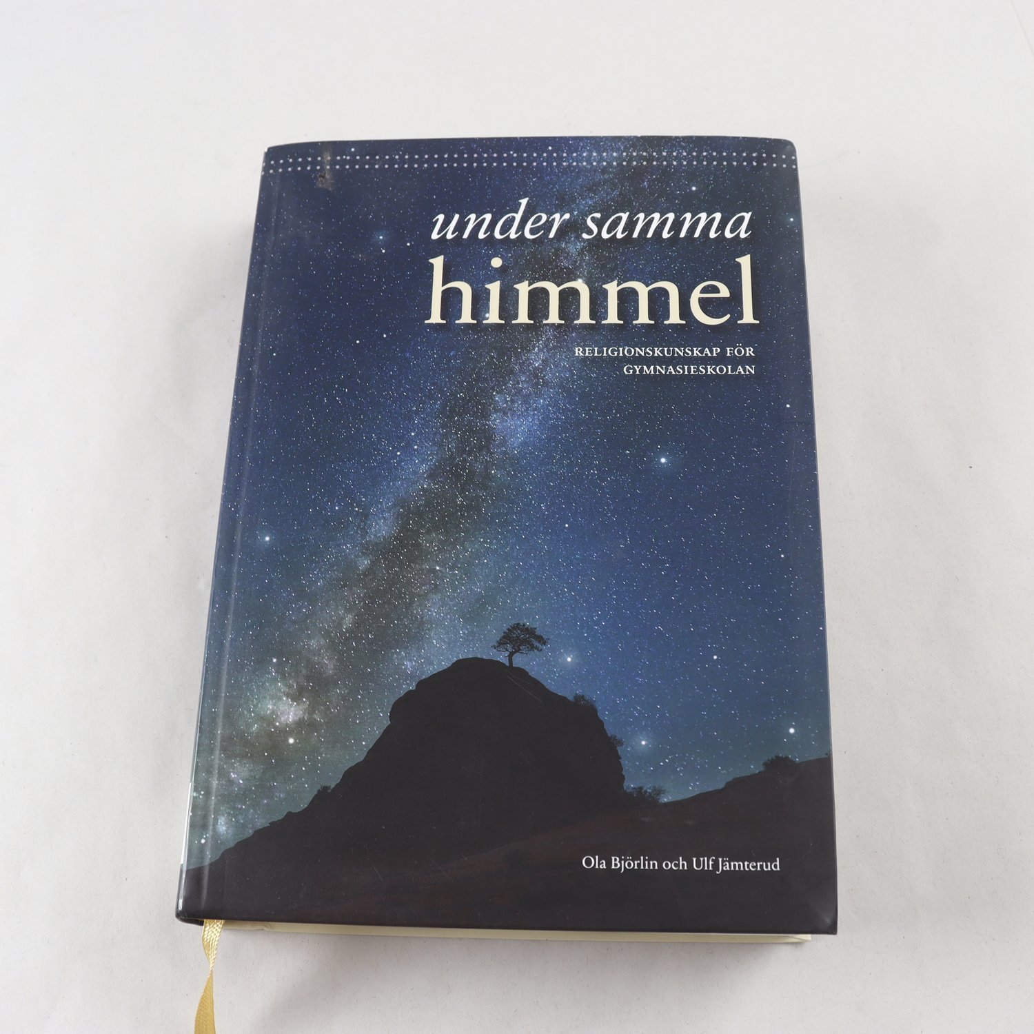 Under samma himmel: Religionskunskap för gymnasieskolan