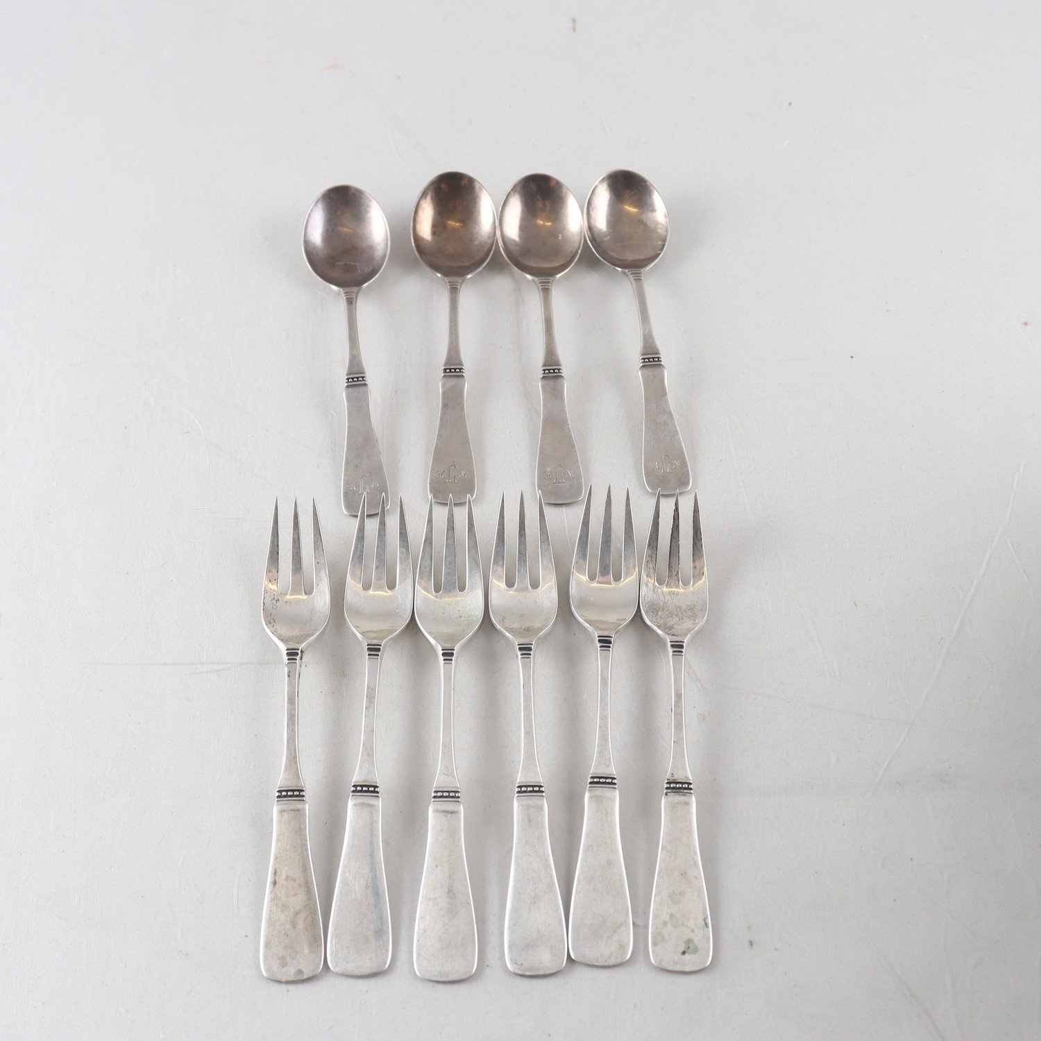 Teskedar & dessertgafflar, silver, kattfot, 1964, 10 st