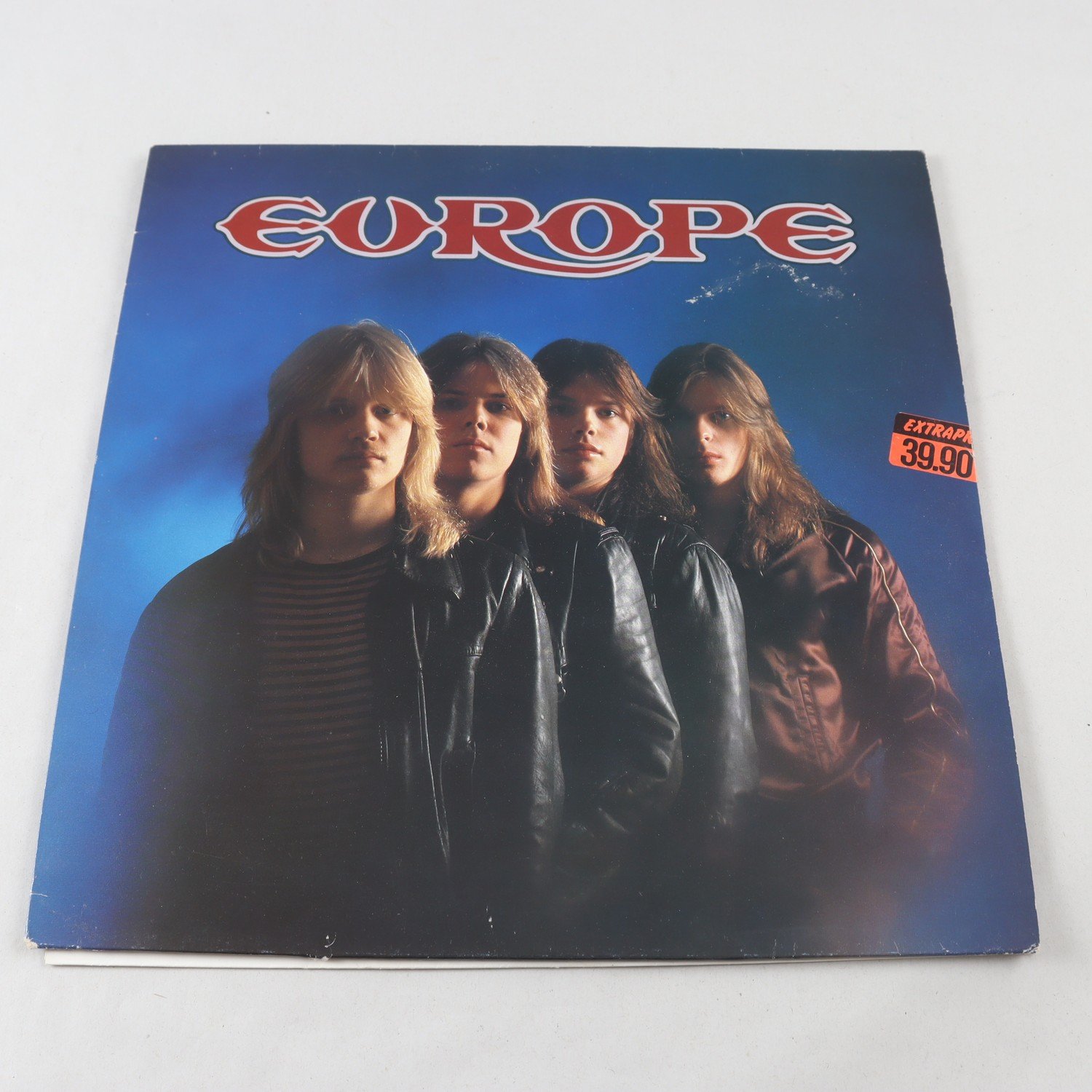 LP Europe, S/T